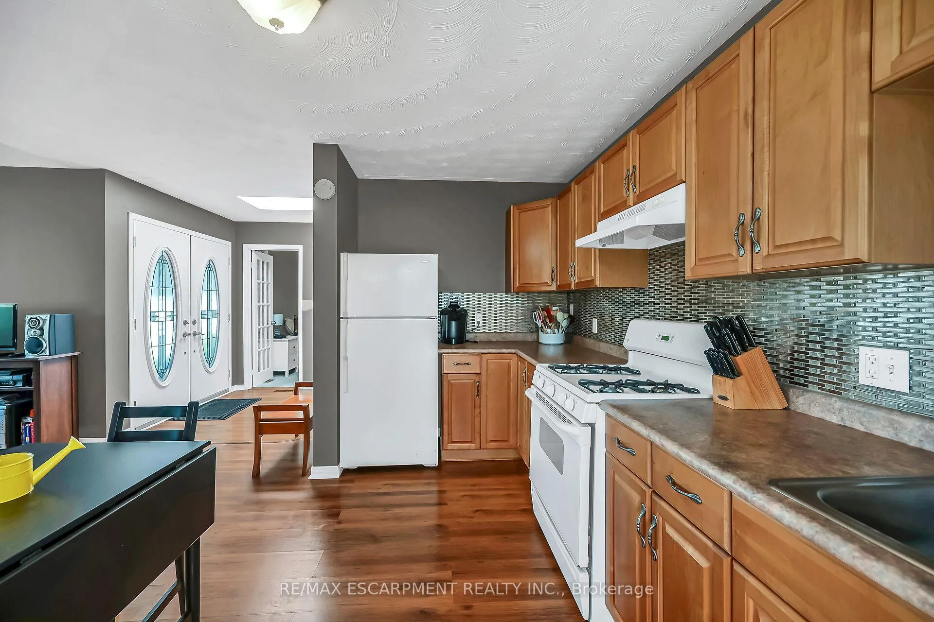 Photo 23 of 33 Marley Crescent, Haldimand — HOMEH