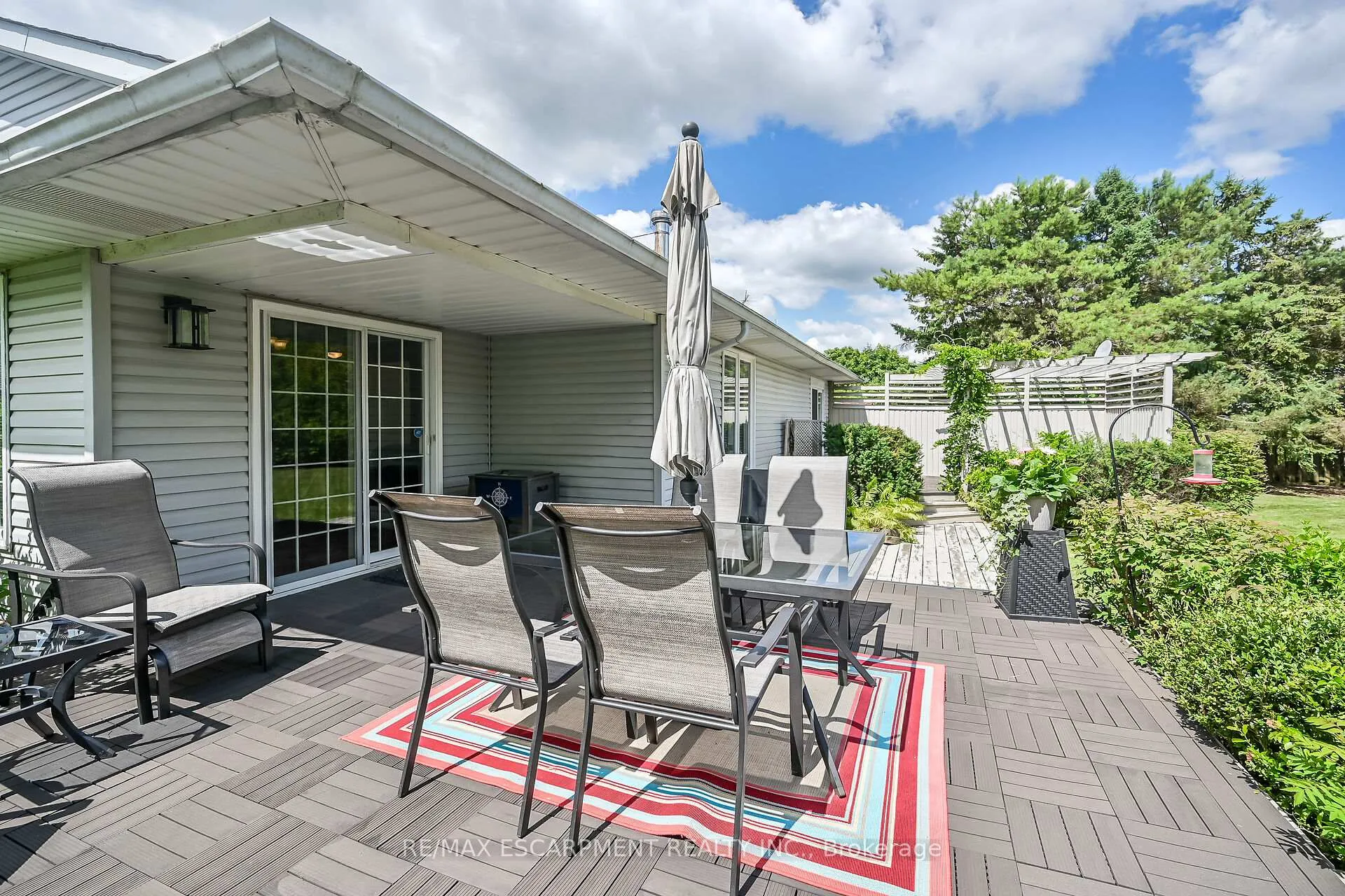 Photo 34 of 33 Marley Crescent, Haldimand — HOMEH