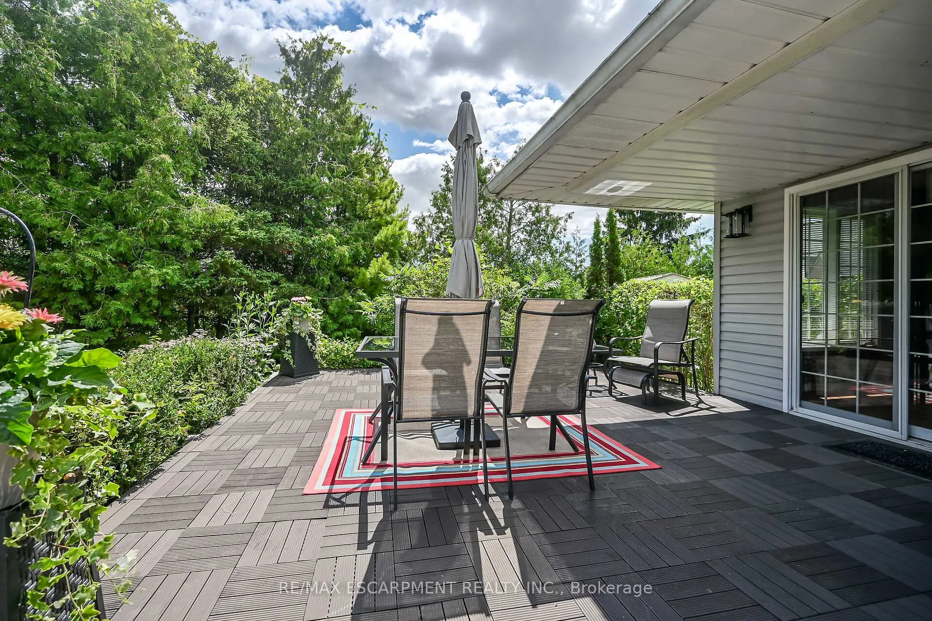 Photo 35 of 33 Marley Crescent, Haldimand — HOMEH