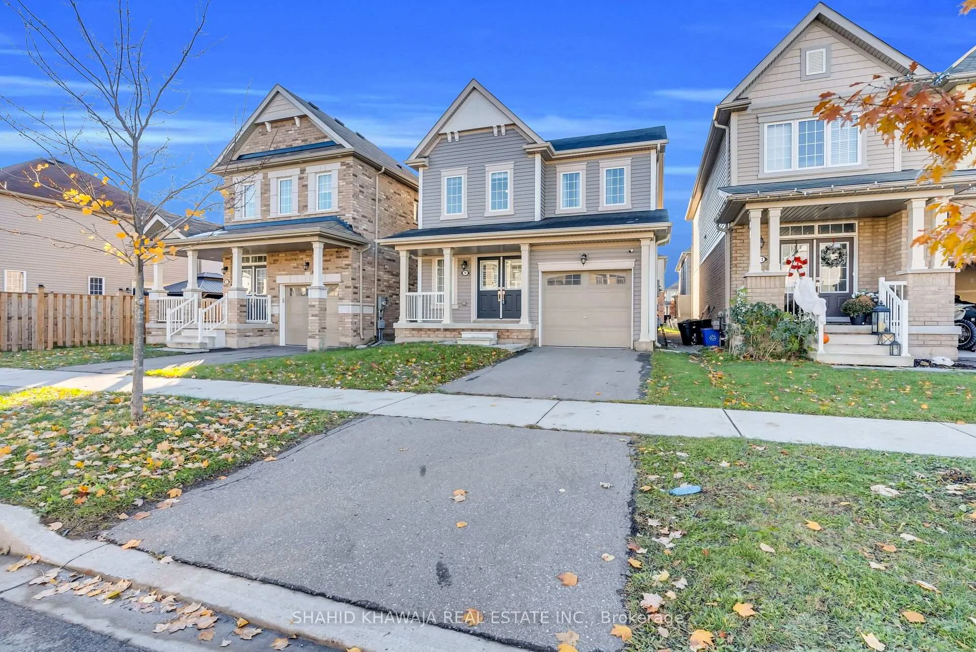 Photo 2 of 9 Esther Crescent, Thorold, Hurricane/Merrittville — HOMEH