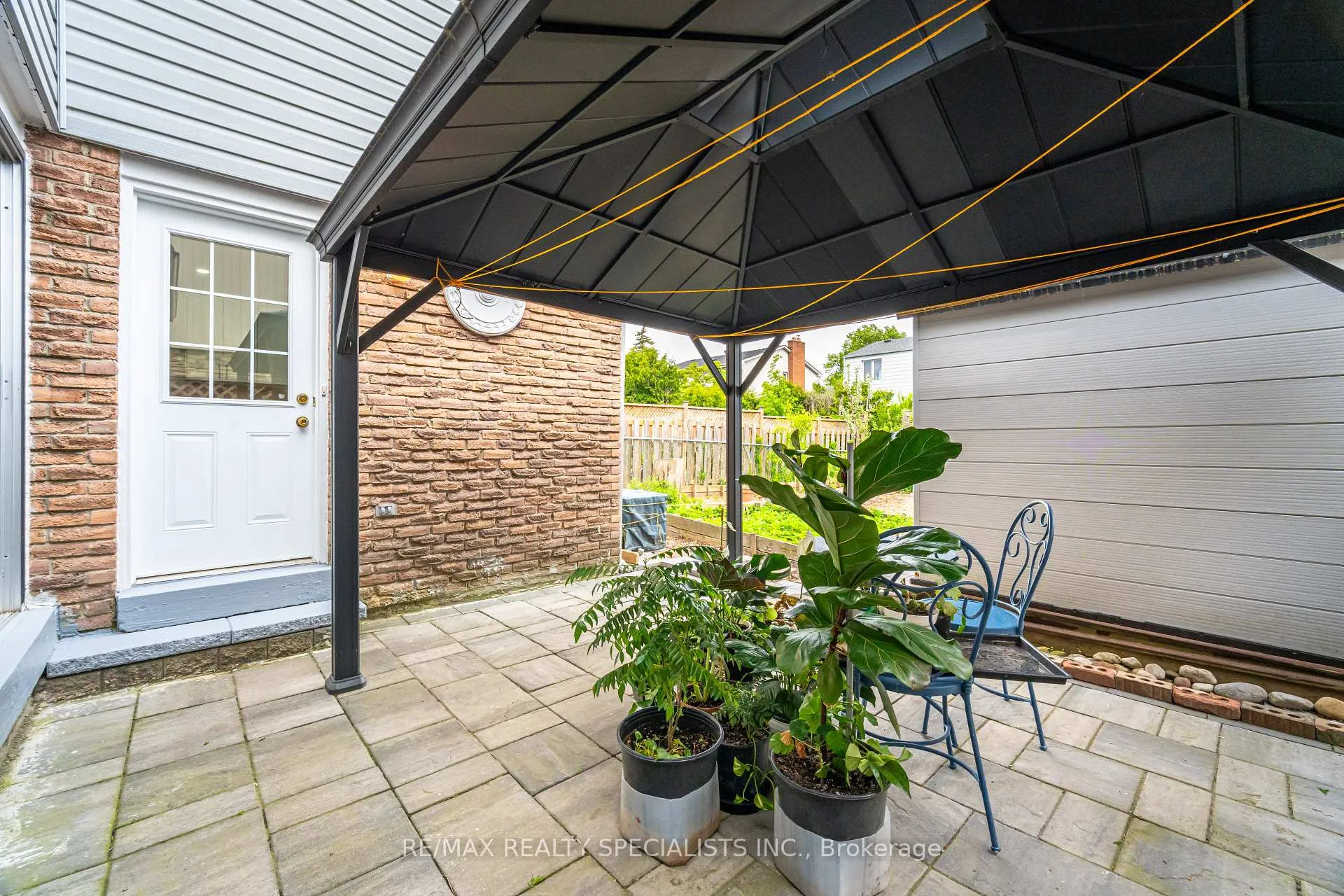 Photo 35 of 1829 Foleyet Crescent N, Pickering, Liverpool — HOMEH