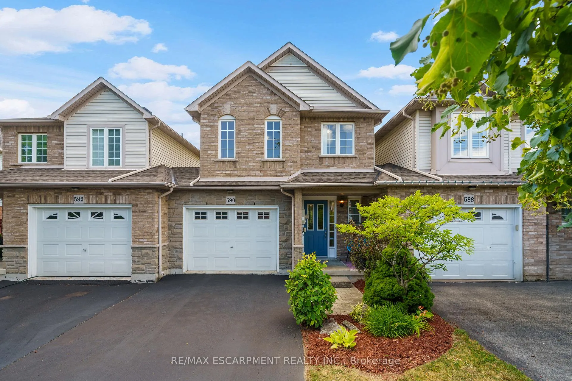 Front of 590 Southridge Drive