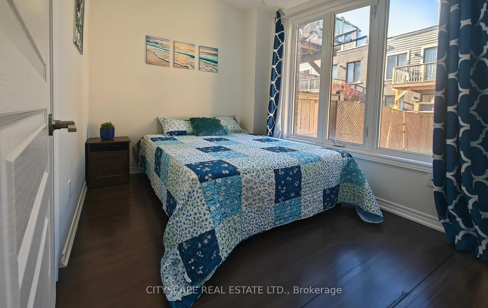 Photo 9 of 74 Esplanade Lane, Grimsby, Grimsby Beach — HOMEH