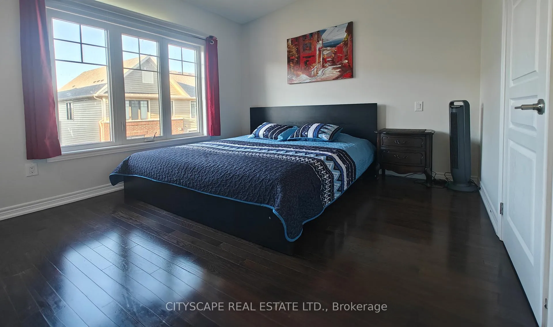 Photo 16 of 74 Esplanade Lane, Grimsby, Grimsby Beach — HOMEH