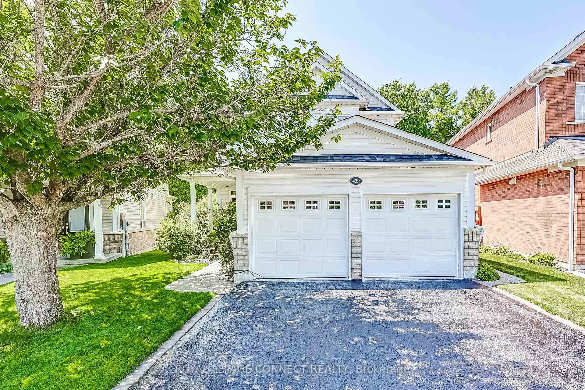 Photo 1 of 439 Woodsmere Crescent E, Pickering, Amberlea — HOMEH