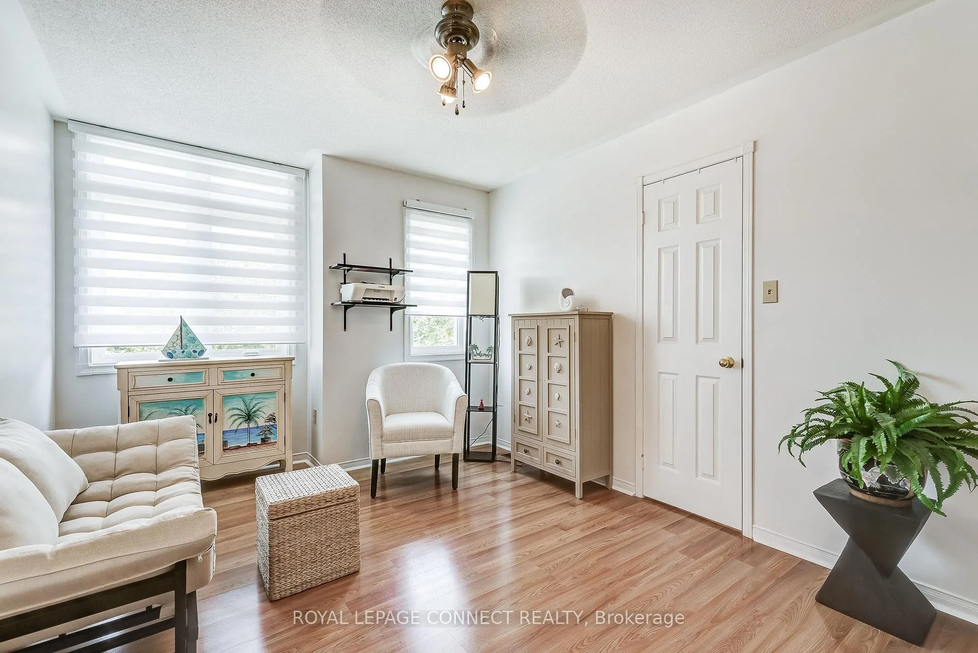 Photo 16 of 439 Woodsmere Crescent E, Pickering, Amberlea — HOMEH