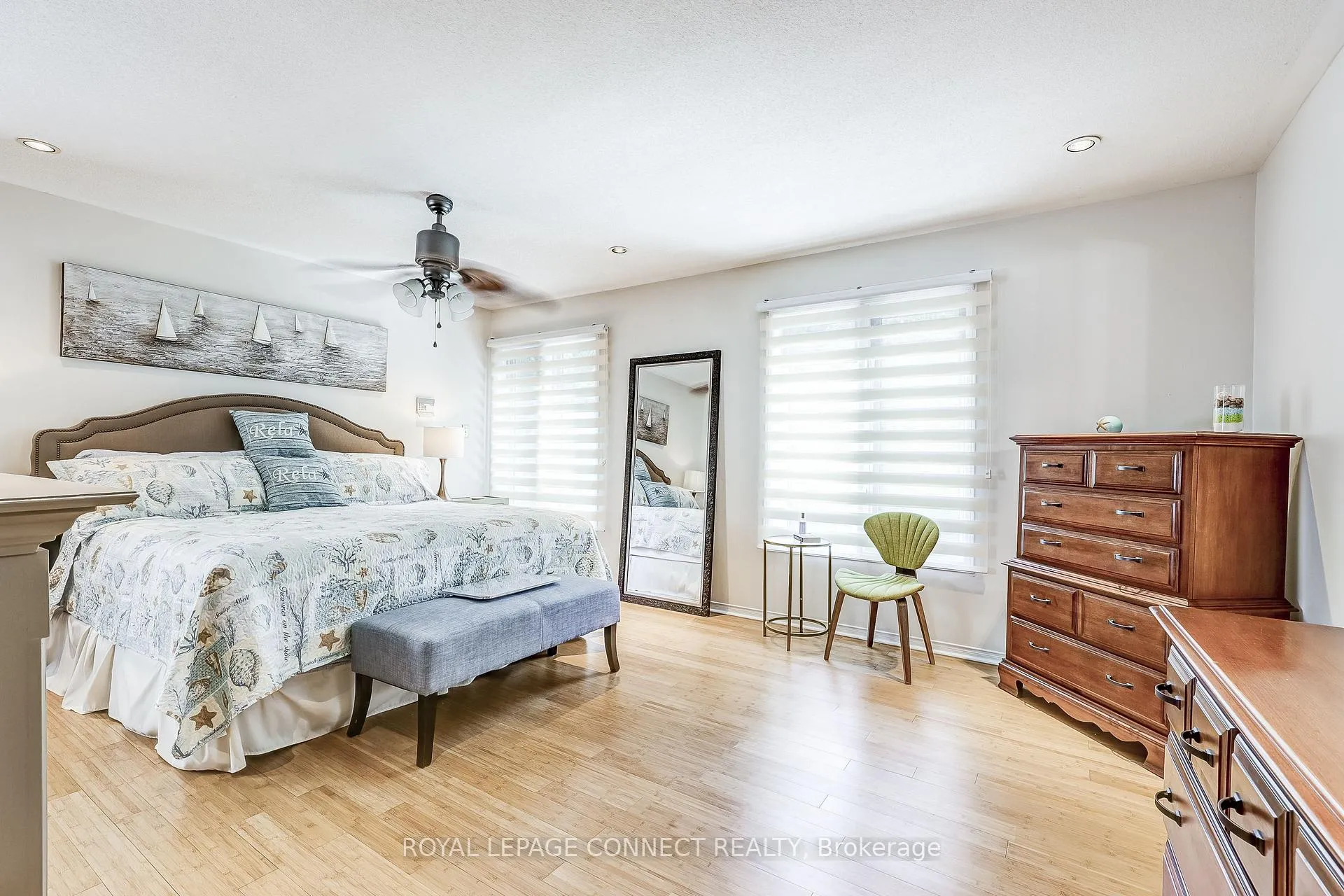 Photo 17 of 439 Woodsmere Crescent E, Pickering, Amberlea — HOMEH