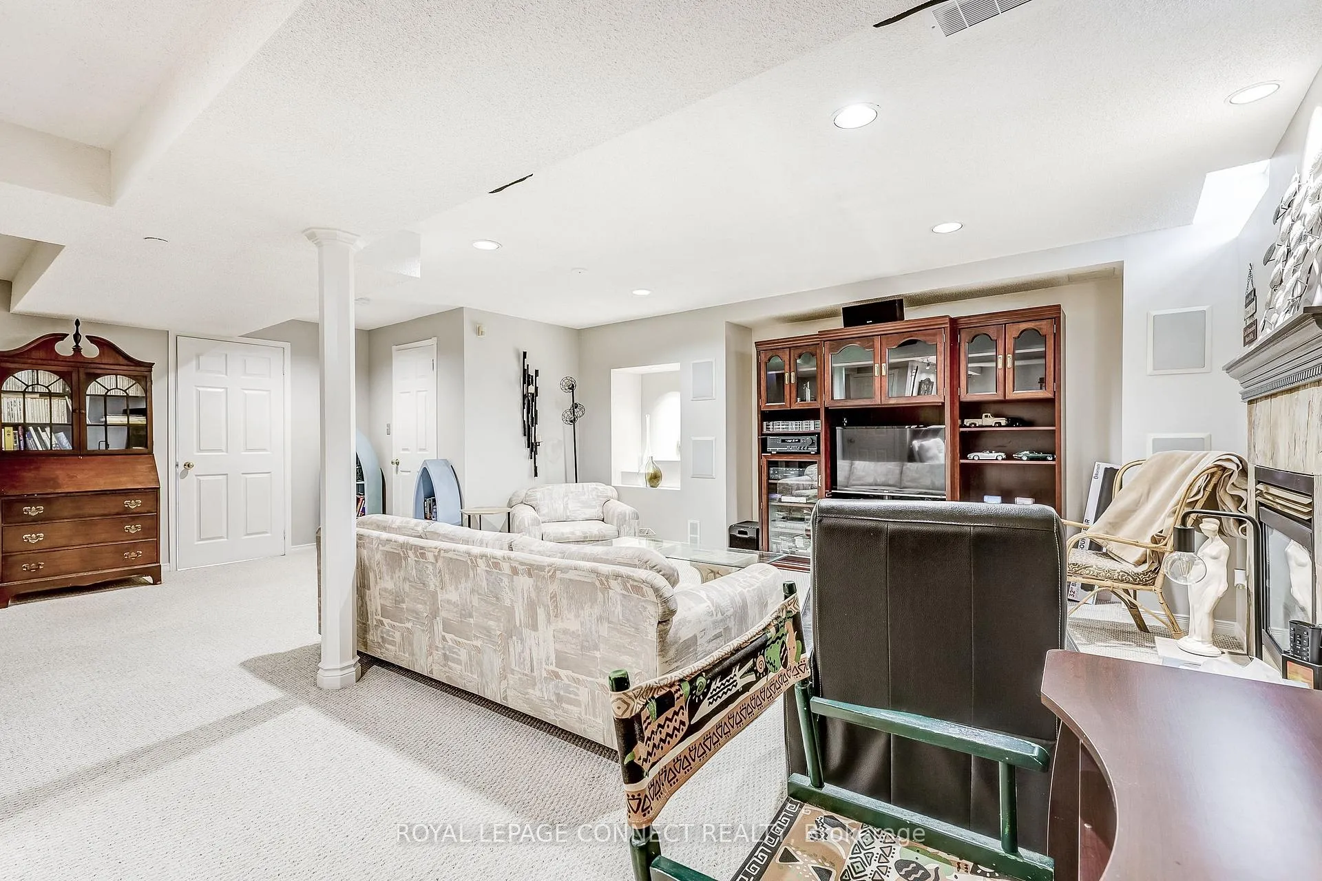 Photo 28 of 439 Woodsmere Crescent E, Pickering, Amberlea — HOMEH