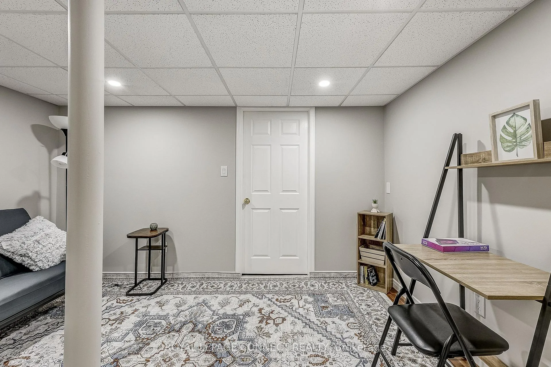 Photo 33 of 439 Woodsmere Crescent E, Pickering, Amberlea — HOMEH