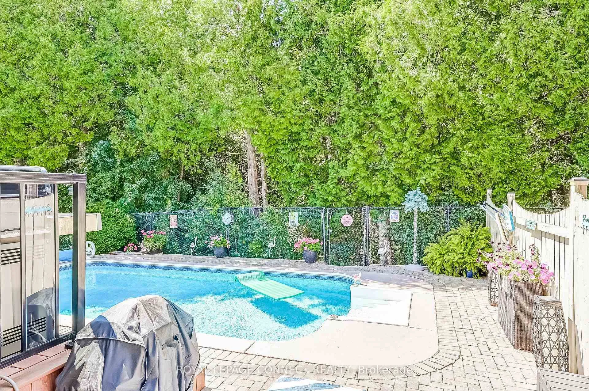 Photo 37 of 439 Woodsmere Crescent E, Pickering, Amberlea — HOMEH