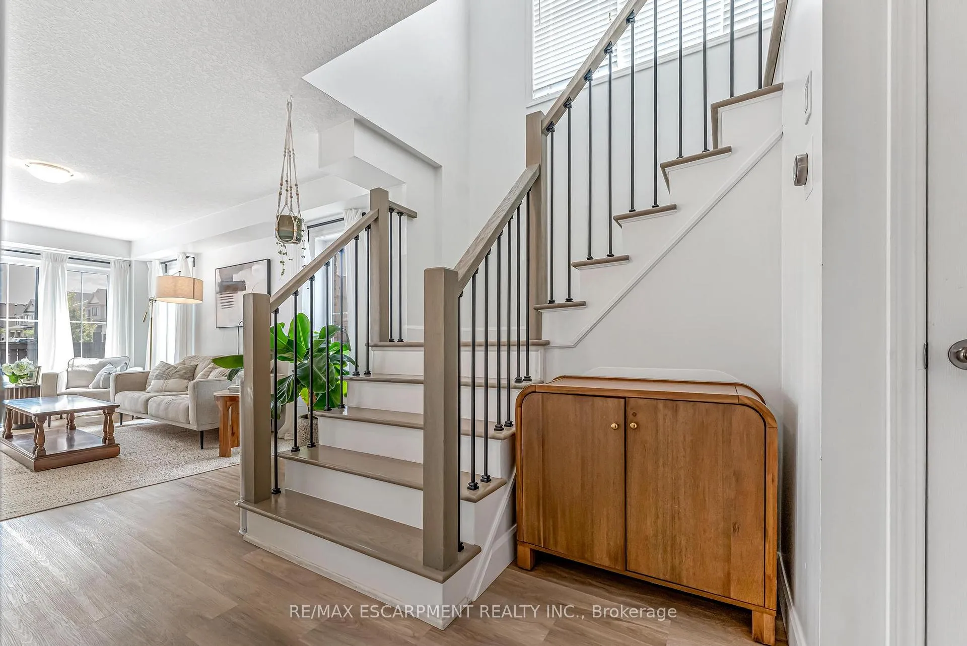 Photo 19 of 95 Thompson Road, Haldimand — HOMEH