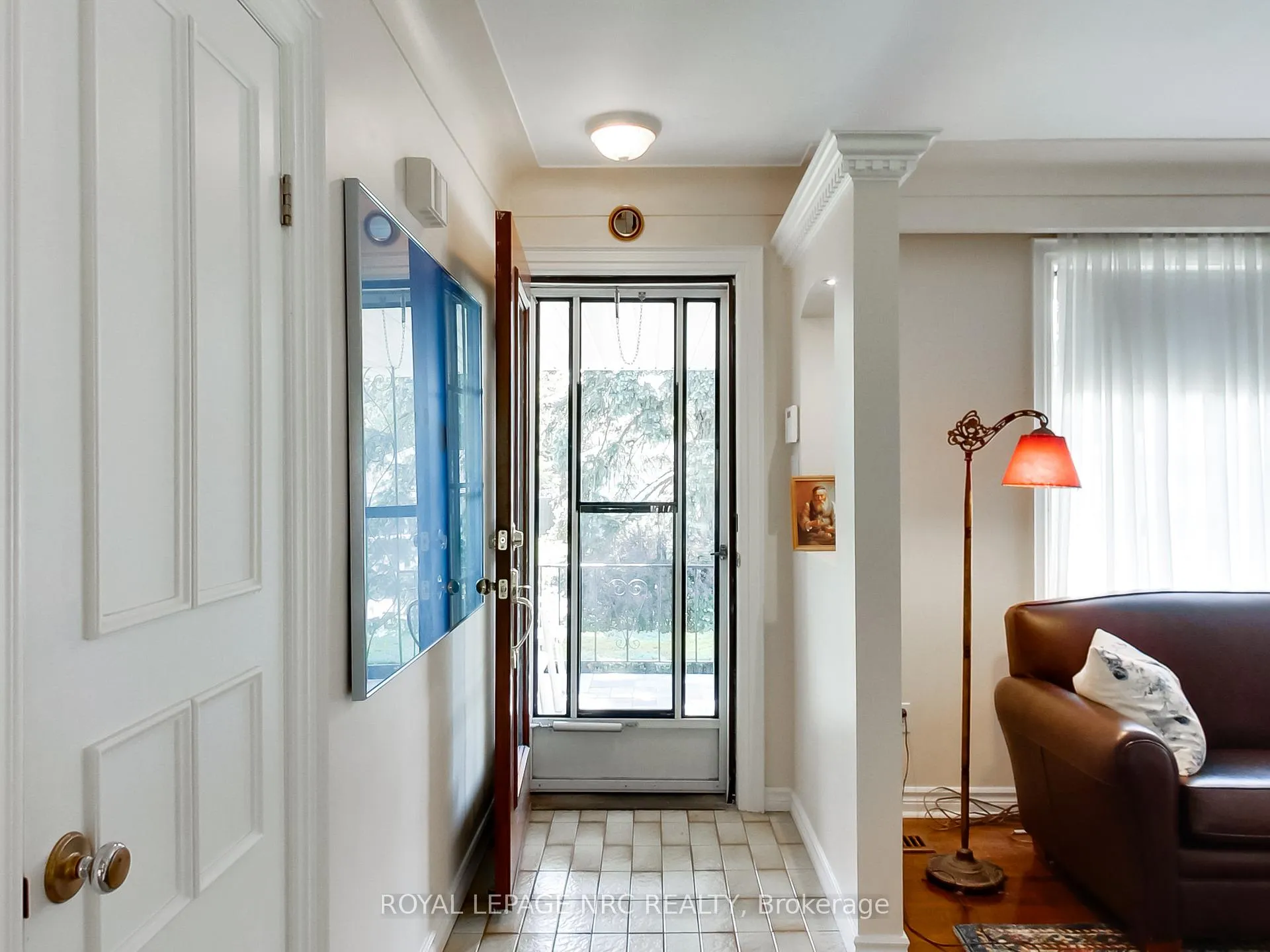 Photo 9 of 235 Seminole Road, Hamilton, Ancaster — HOMEH