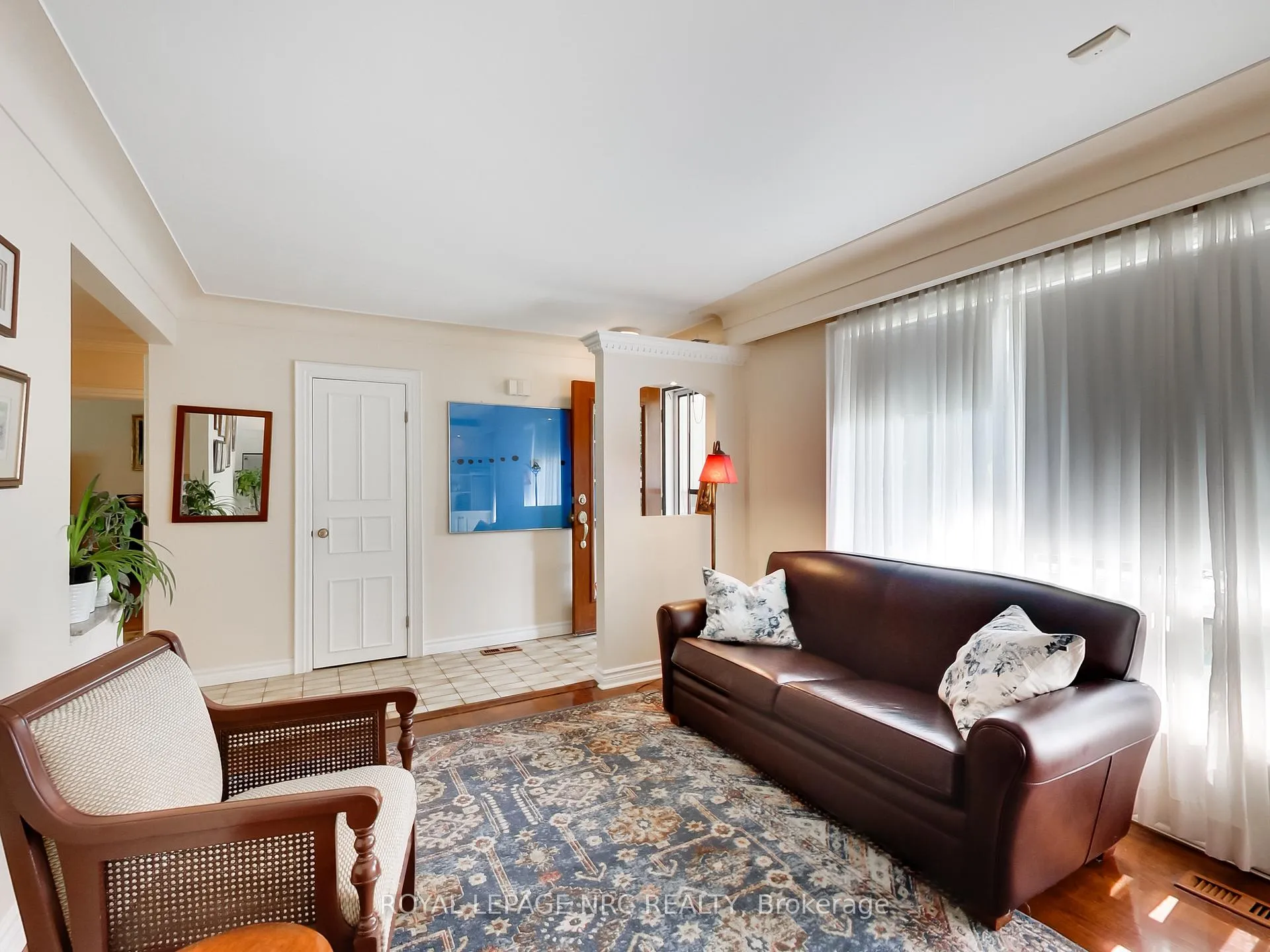 Photo 12 of 235 Seminole Road, Hamilton, Ancaster — HOMEH