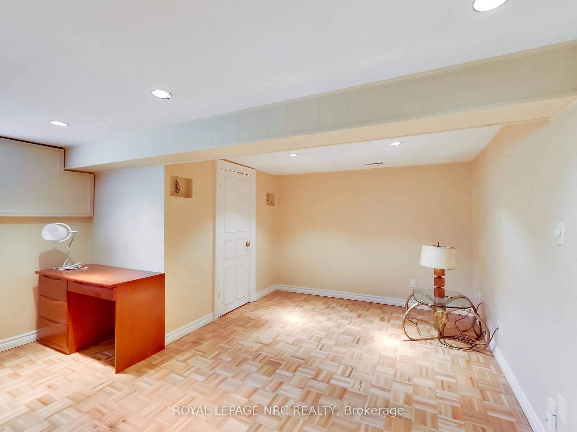 Photo 31 of 235 Seminole Road, Hamilton, Ancaster — HOMEH