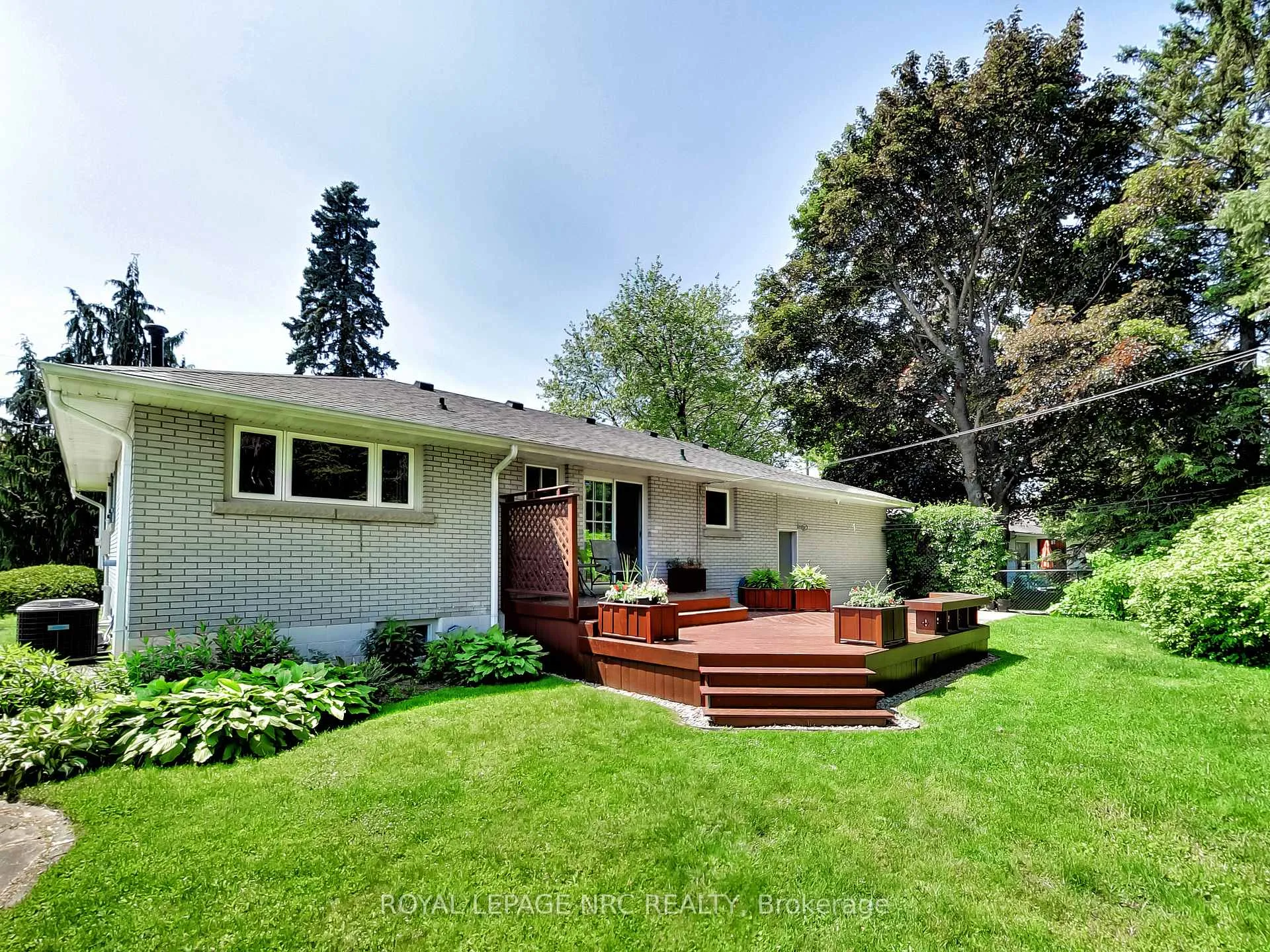 Photo 39 of 235 Seminole Road, Hamilton, Ancaster — HOMEH