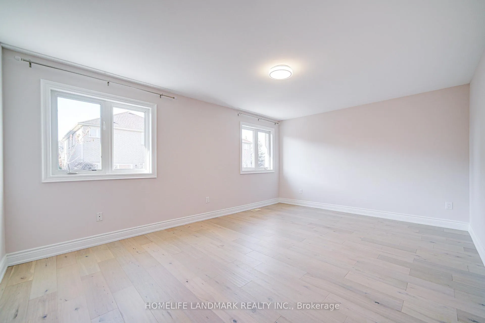 Photo 21 of 214 Alfred Paterson Drive, Markham, Greensborough — HOMEH