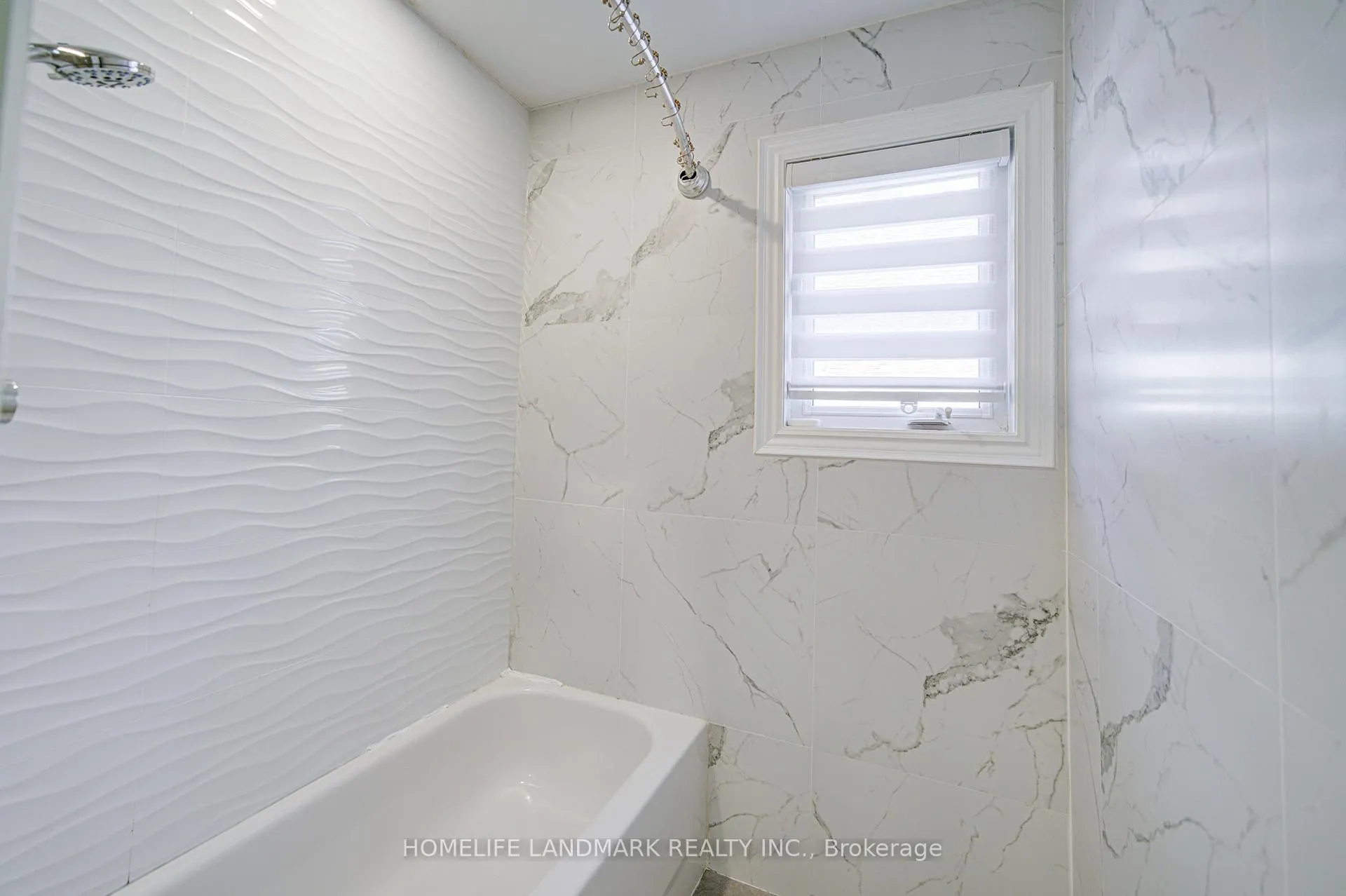 Photo 30 of 214 Alfred Paterson Drive, Markham, Greensborough — HOMEH