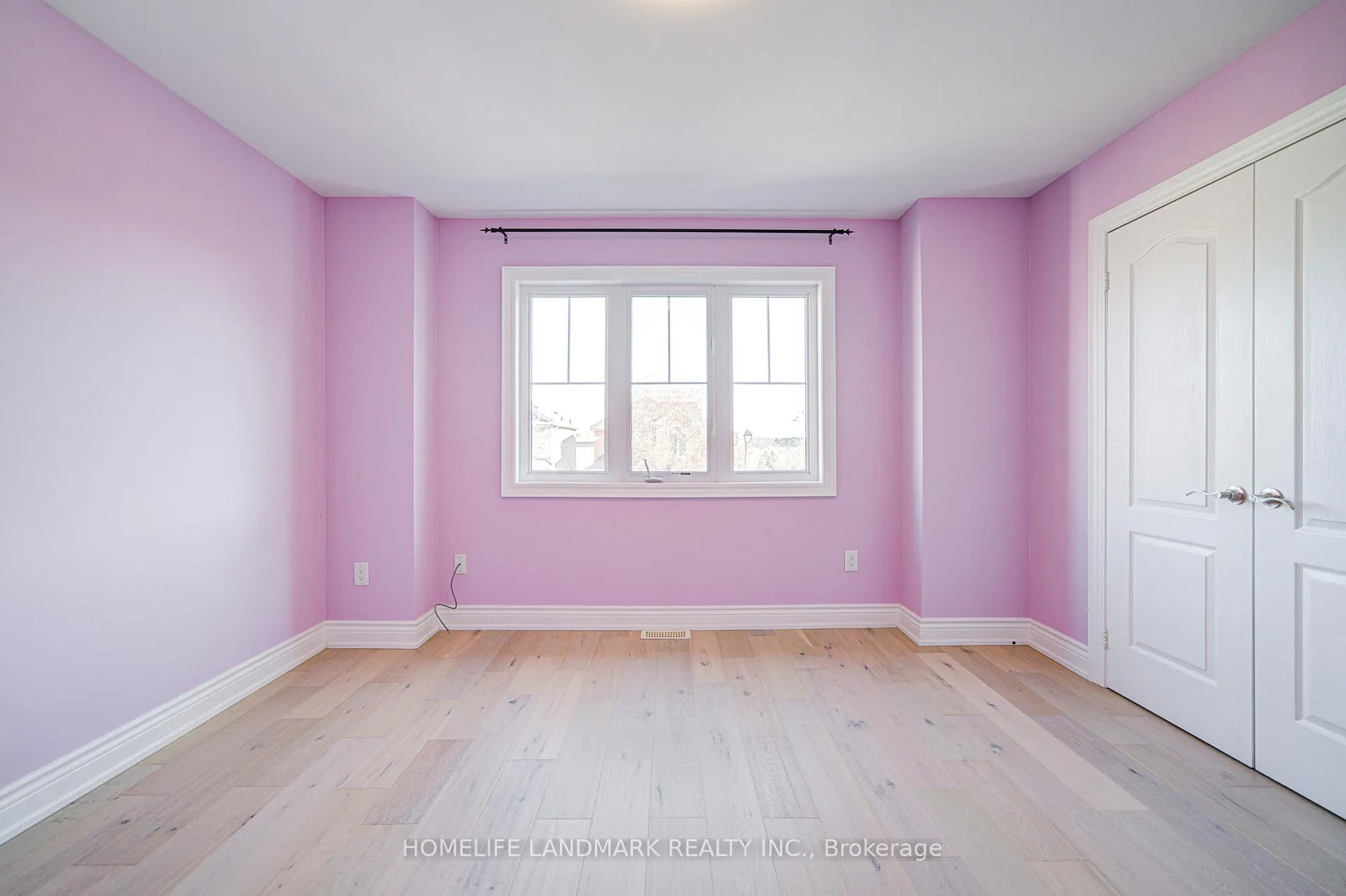 Photo 32 of 214 Alfred Paterson Drive, Markham, Greensborough — HOMEH