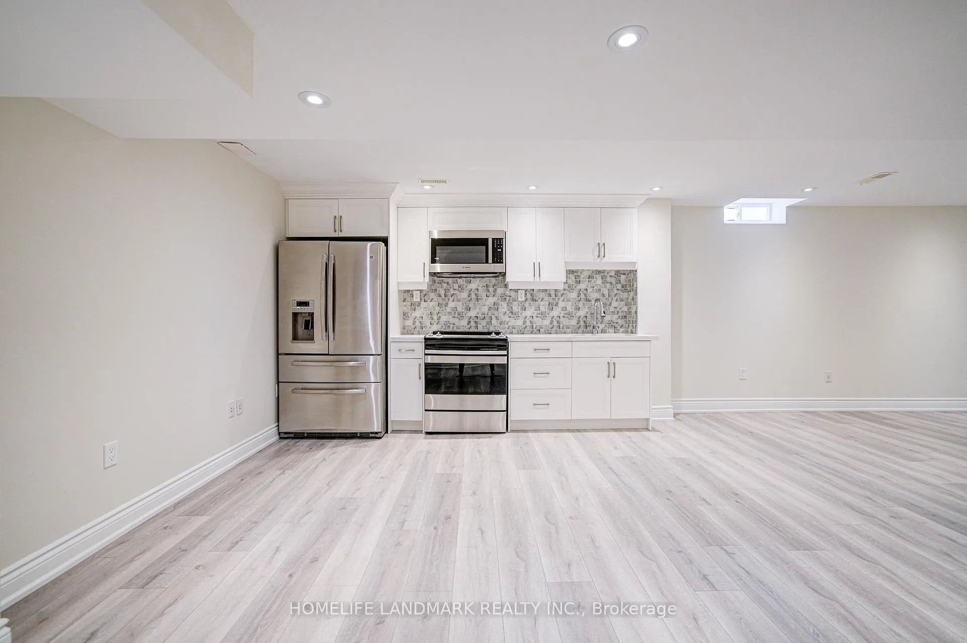 Photo 41 of 214 Alfred Paterson Drive, Markham, Greensborough — HOMEH