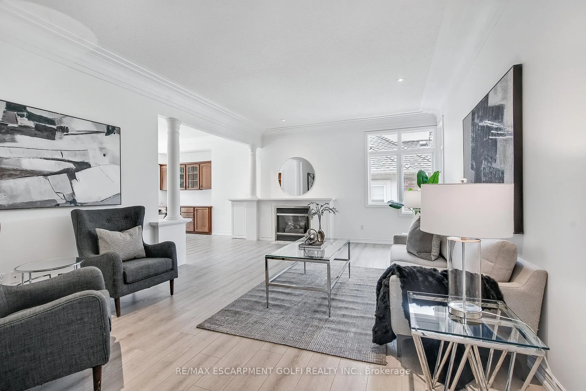 Photo 8 of 128 Grindstone Way, Hamilton, Dundas — HOMEH