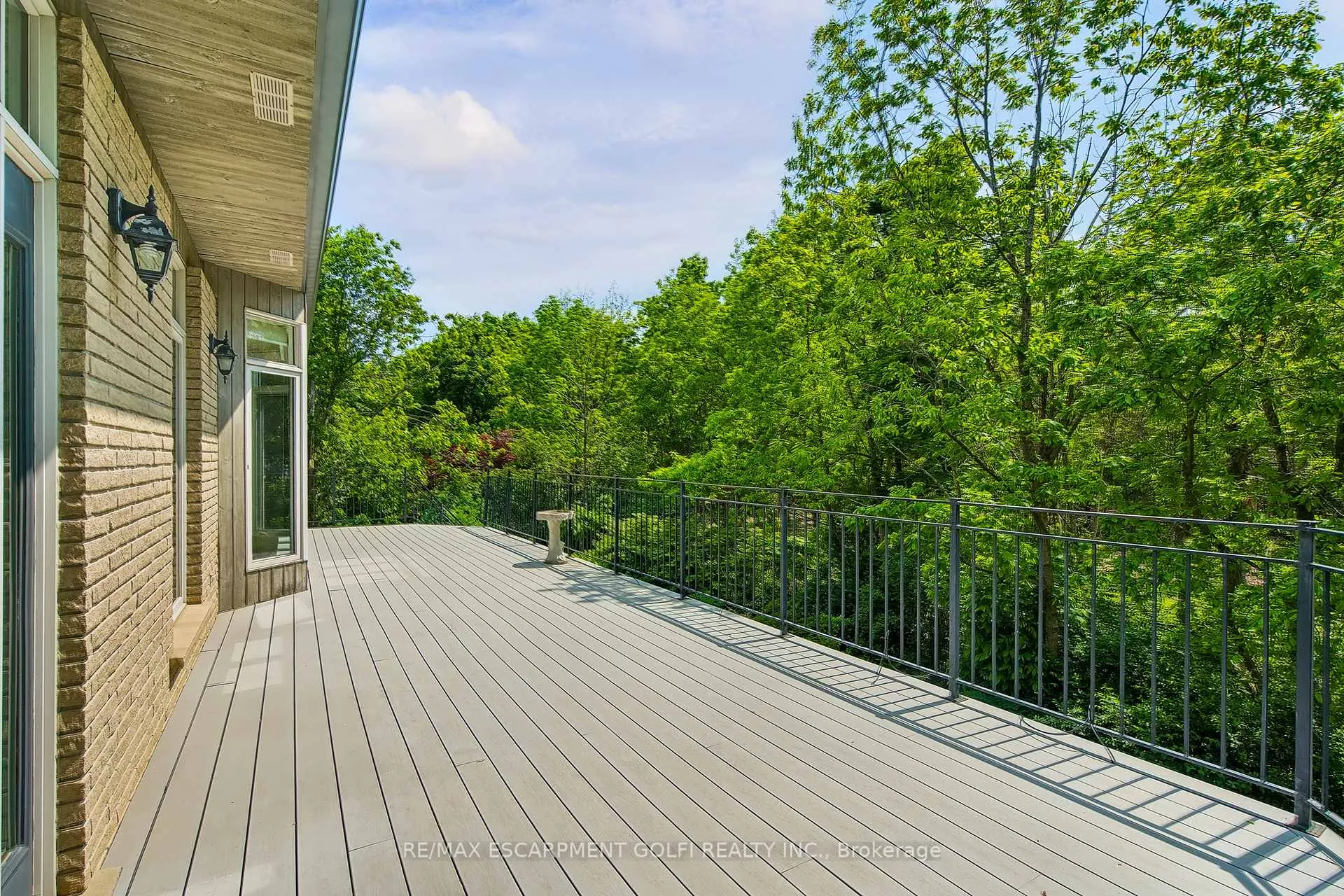 Photo 27 of 128 Grindstone Way, Hamilton, Dundas — HOMEH