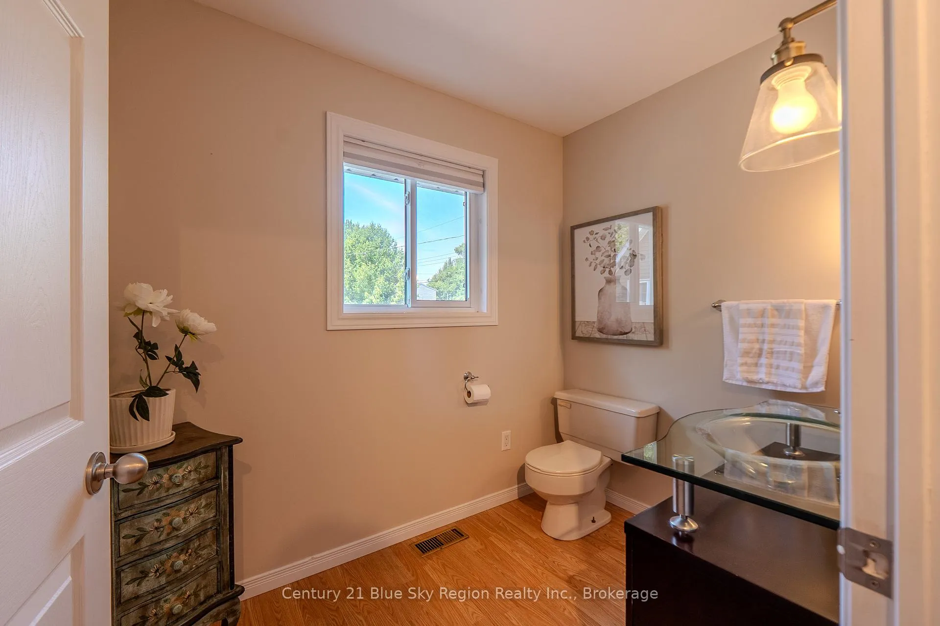 Photo 19 of 28 Tamerack Avenue, West Nipissing, Sturgeon Falls — HOMEH