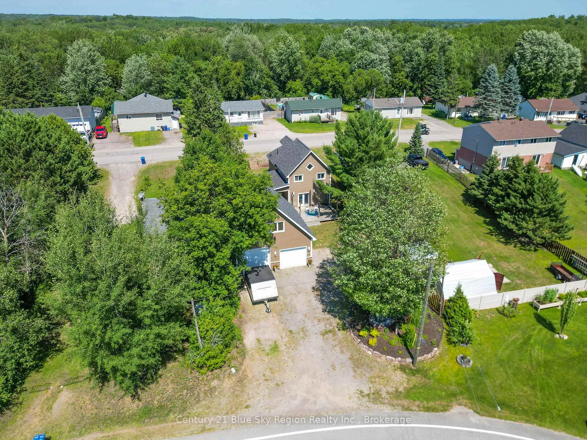 Photo 40 of 28 Tamerack Avenue, West Nipissing, Sturgeon Falls — HOMEH
