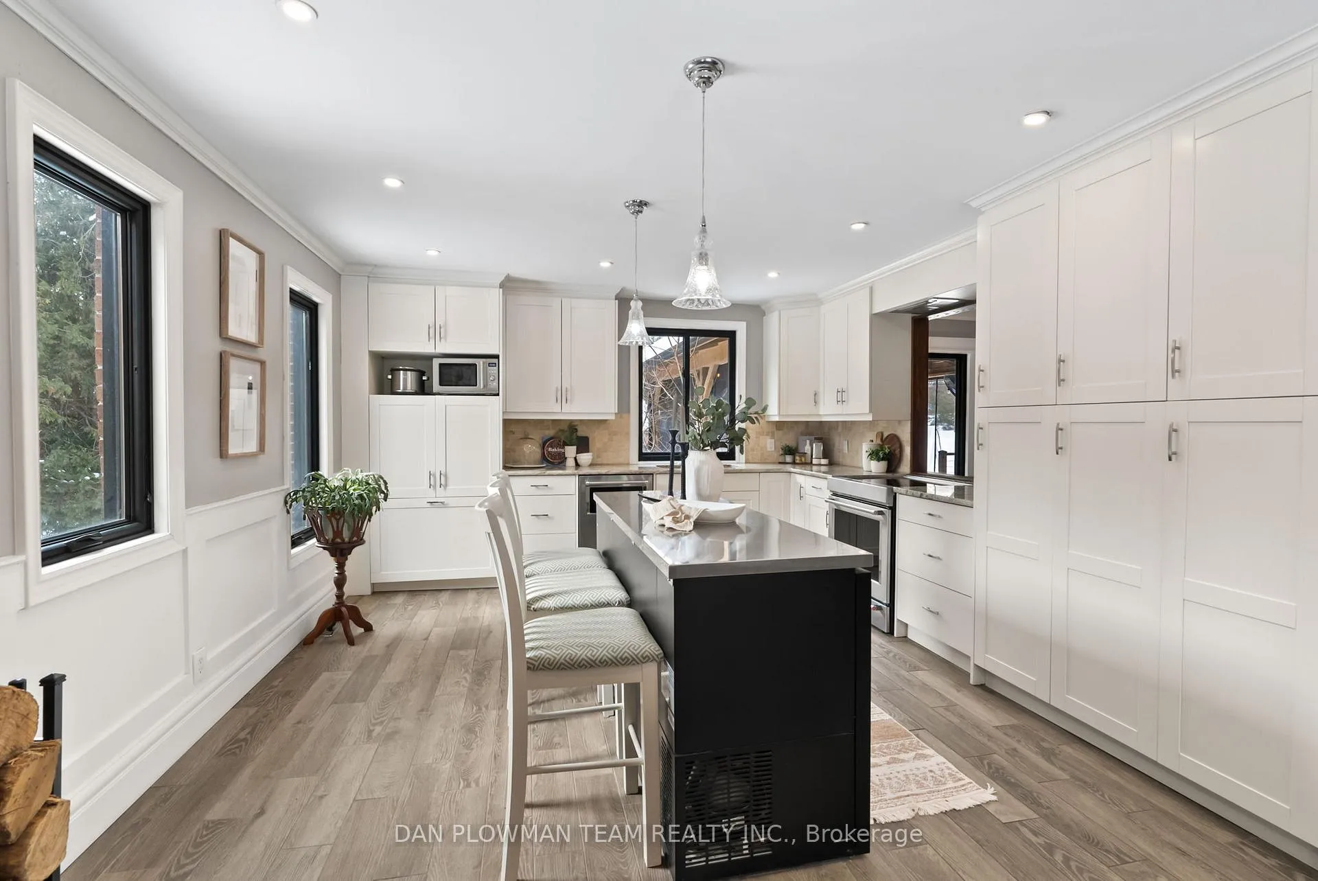 Photo 13 of 8 Maple Street, Clarington, Rural Clarington — HOMEH