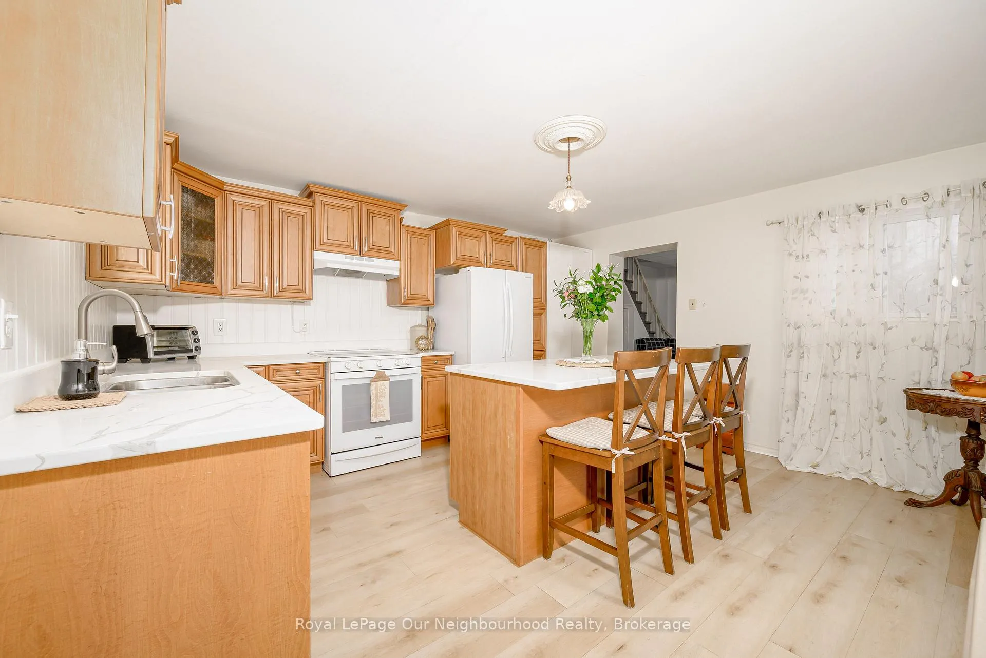Photo 14 of 411 Moira Street W, Tweed, Tweed (Village) — HOMEH