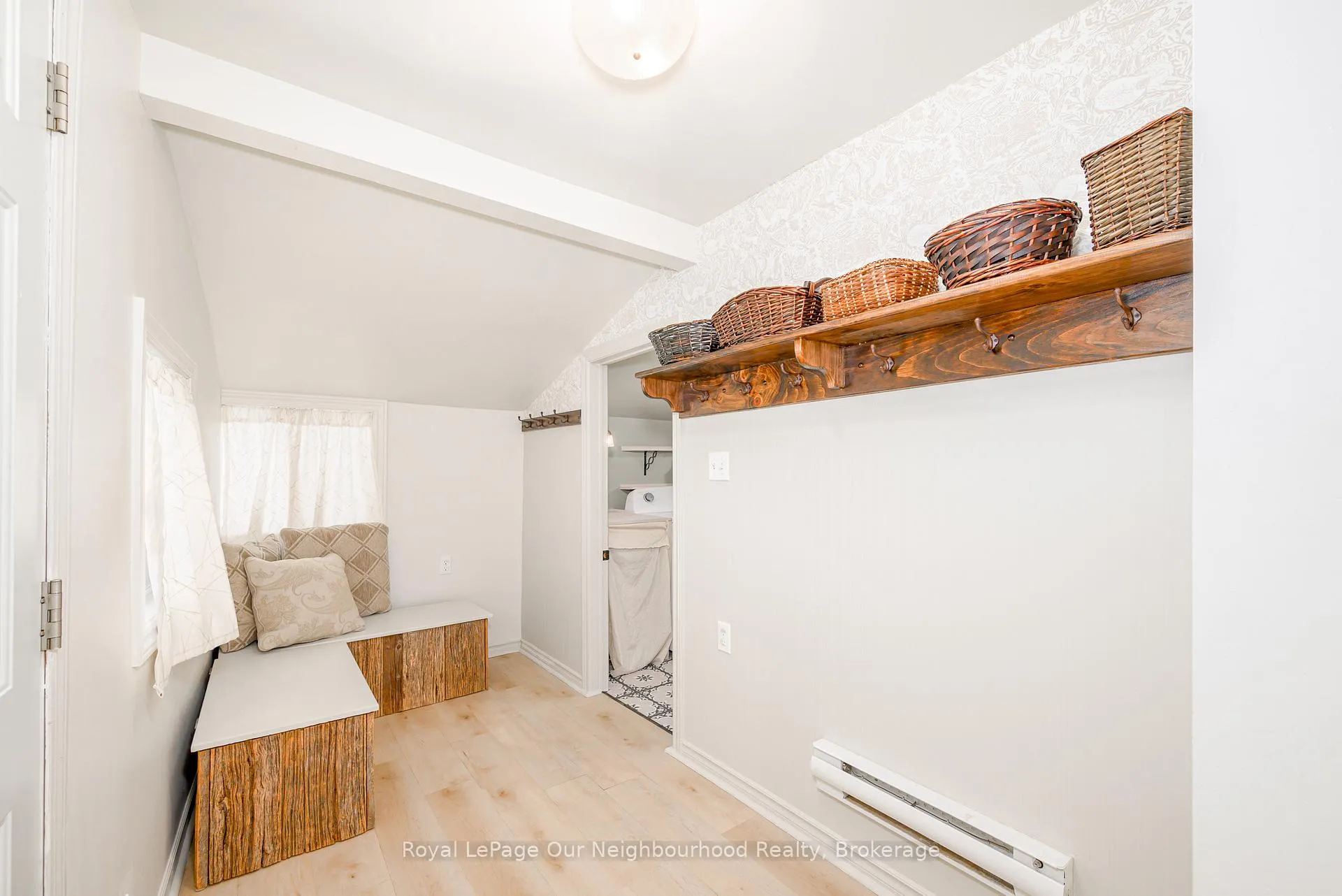 Photo 17 of 411 Moira Street W, Tweed, Tweed (Village) — HOMEH