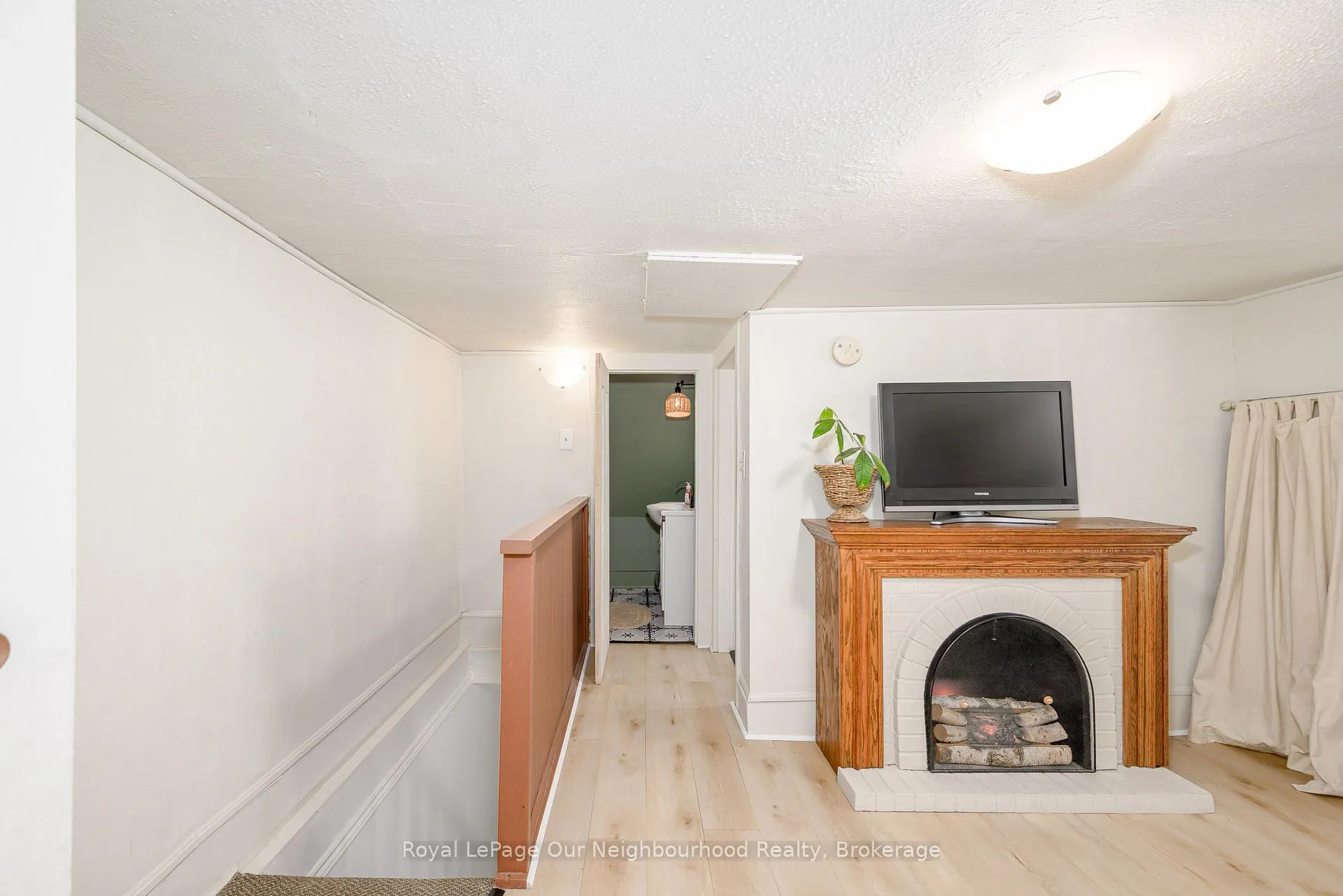Photo 25 of 411 Moira Street W, Tweed, Tweed (Village) — HOMEH