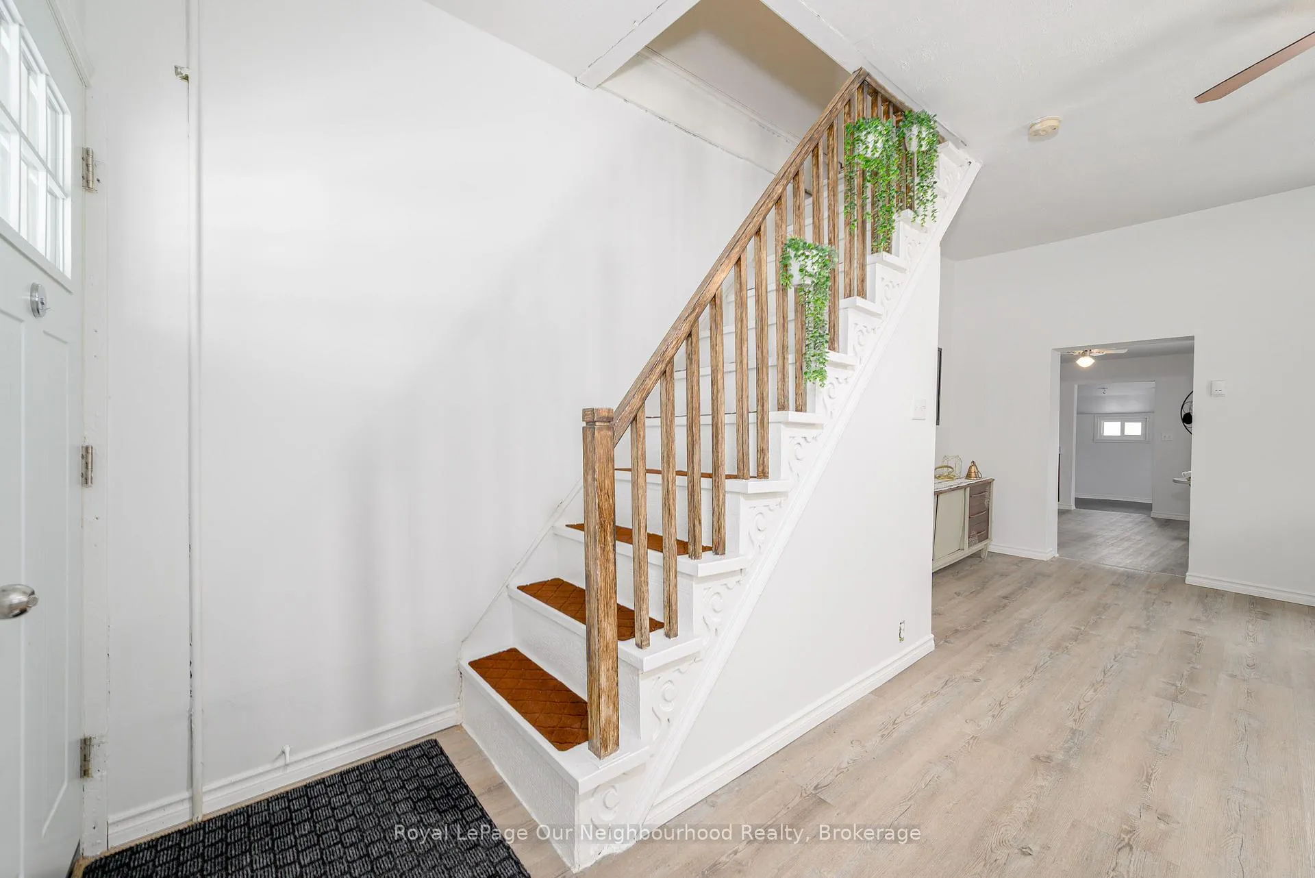 Photo 37 of 411 Moira Street W, Tweed, Tweed (Village) — HOMEH