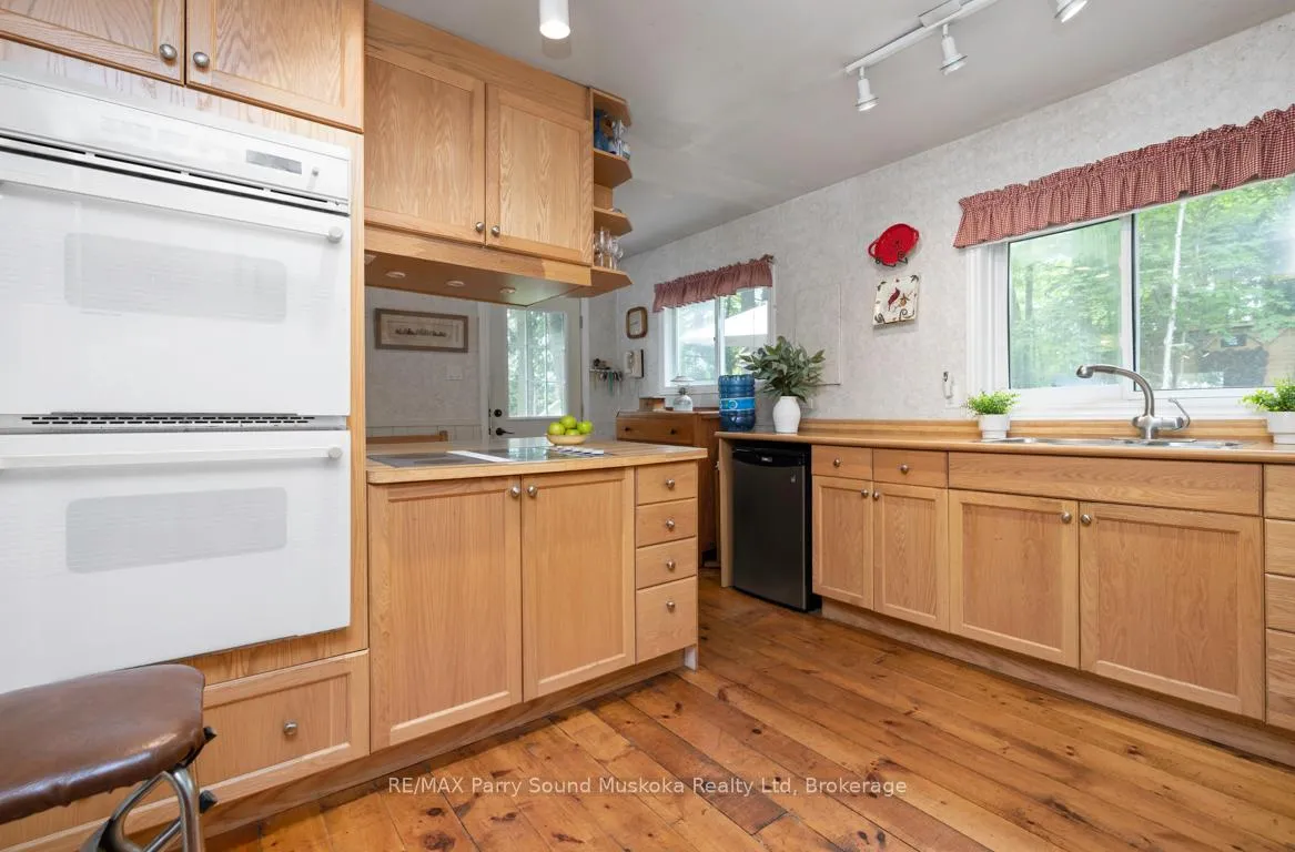 Photo 26 of 91 Haystead Bay Road, Seguin — HOMEH