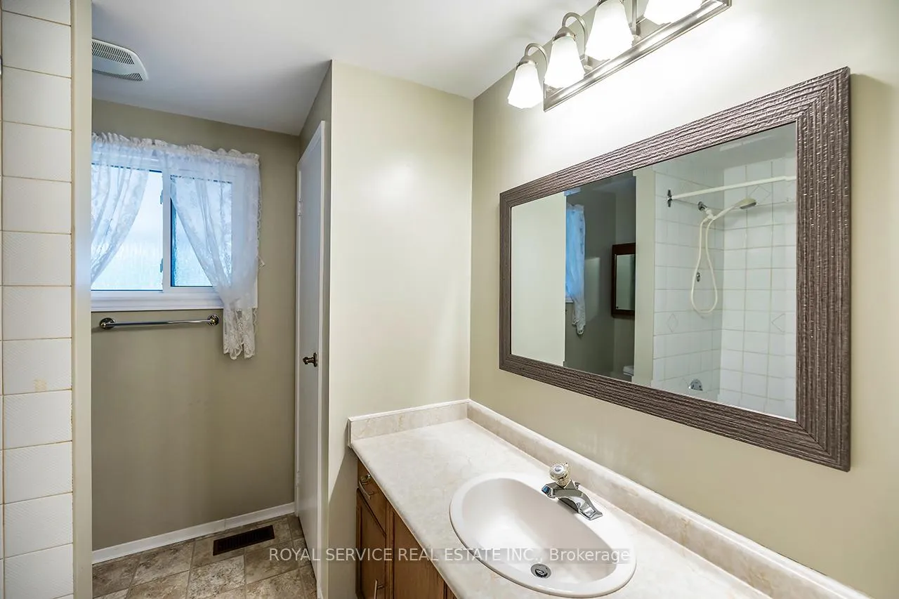 Photo 18 of 14 Fairway Drive, Clarington, Newcastle — HOMEH