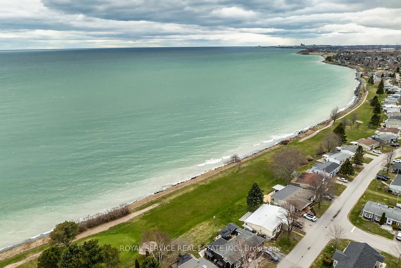 Photo 28 of 14 Fairway Drive, Clarington, Newcastle — HOMEH