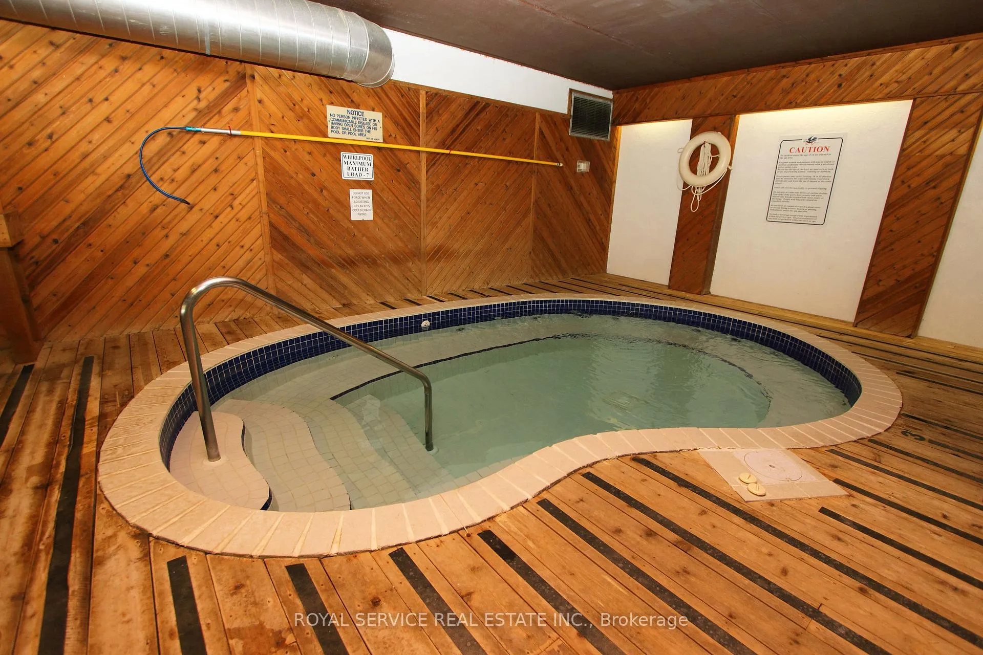 Photo 37 of 14 Fairway Drive, Clarington, Newcastle — HOMEH