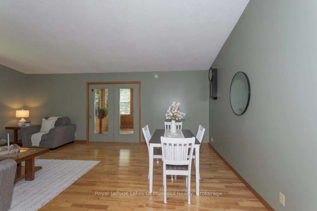 Photo 13 of 10 Muskoka Pines Road, Bracebridge, Draper — HOMEH