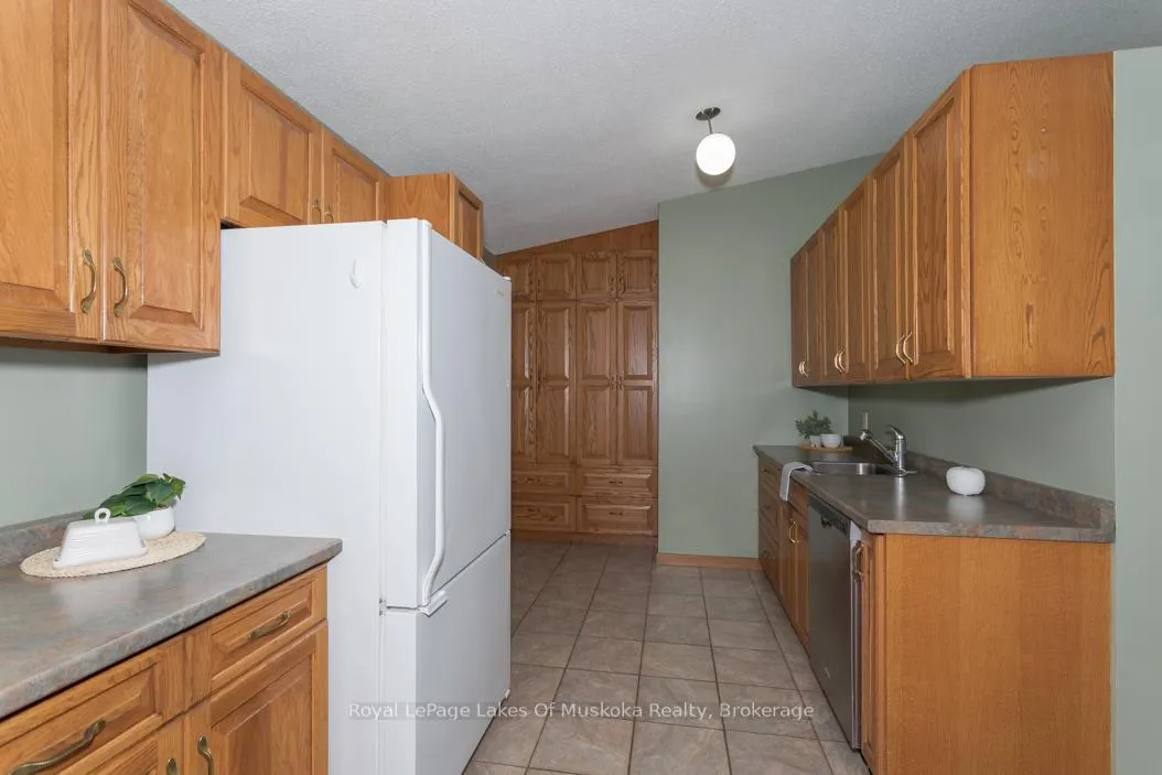 Photo 18 of 10 Muskoka Pines Road, Bracebridge, Draper — HOMEH