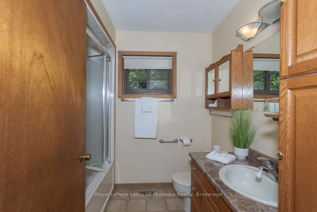 Photo 30 of 10 Muskoka Pines Road, Bracebridge, Draper — HOMEH