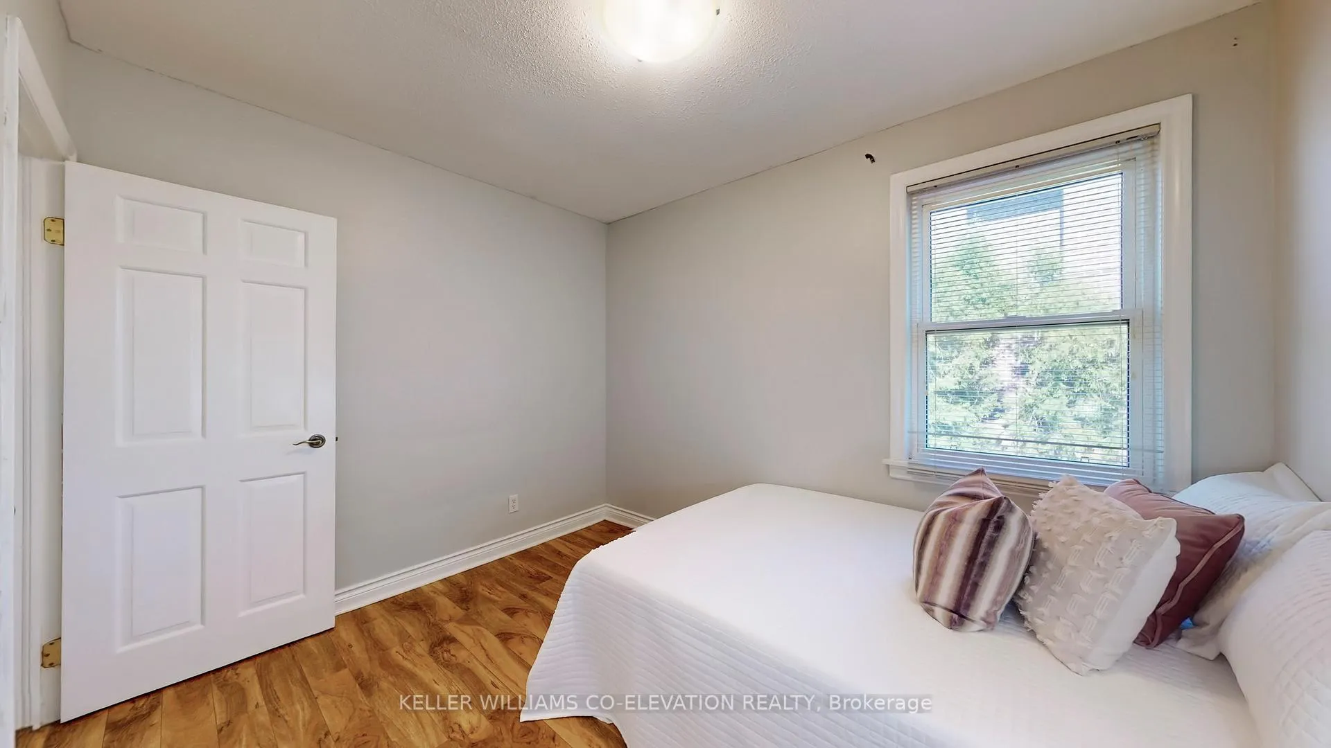 Photo 13 of 1465 Danforth Road, Scarborough, Bendale — HOMEH