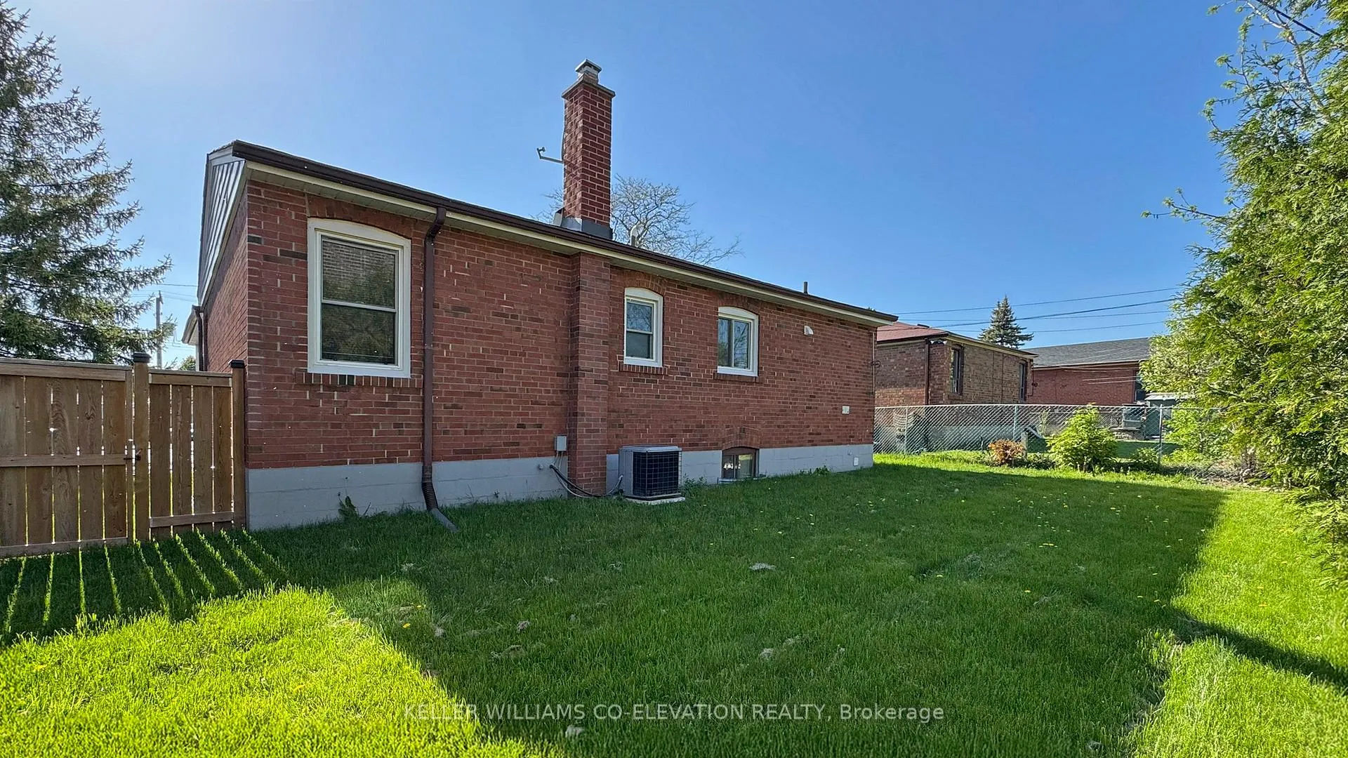 Photo 28 of 1465 Danforth Road, Scarborough, Bendale — HOMEH