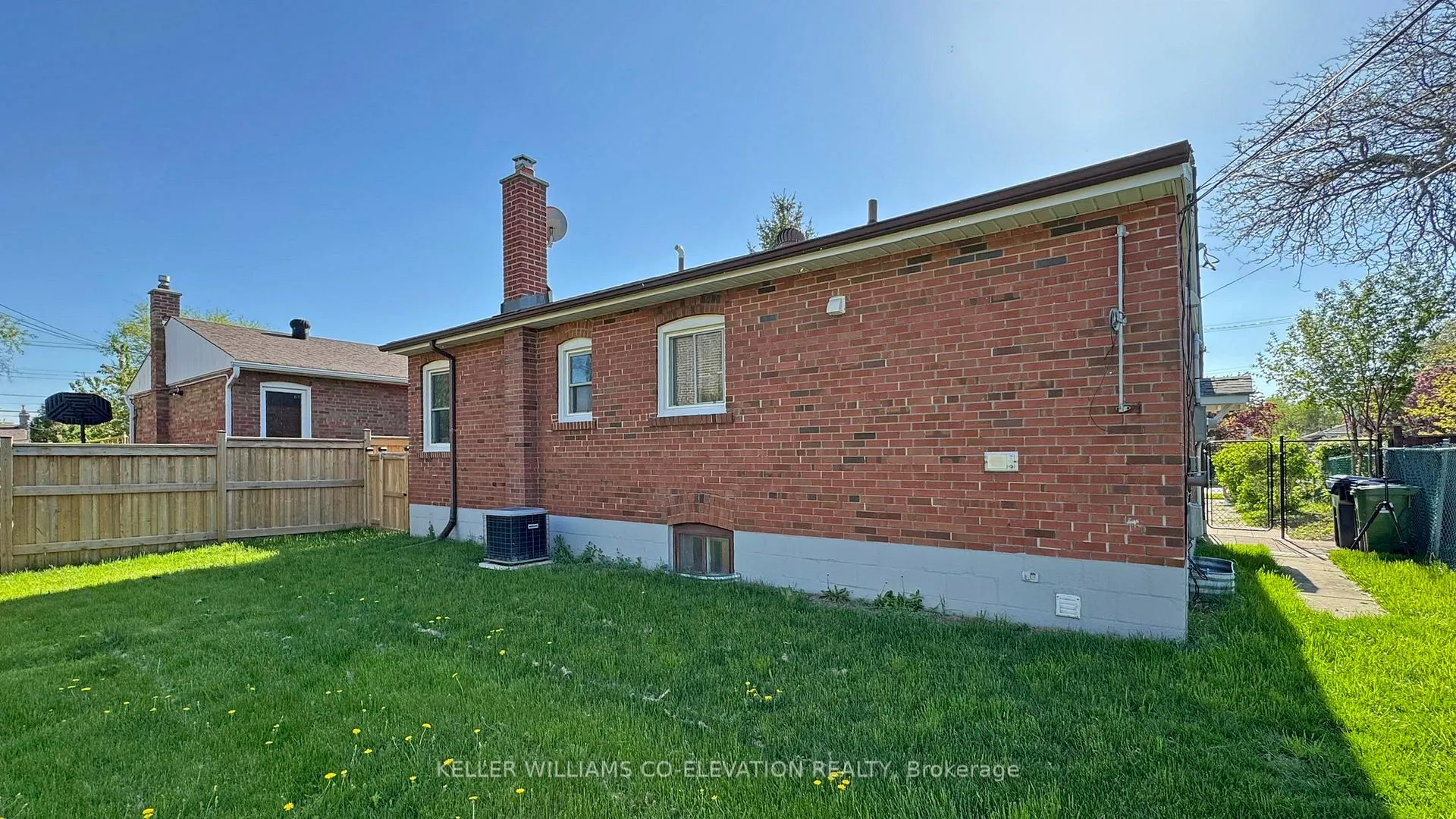 Photo 29 of 1465 Danforth Road, Scarborough, Bendale — HOMEH