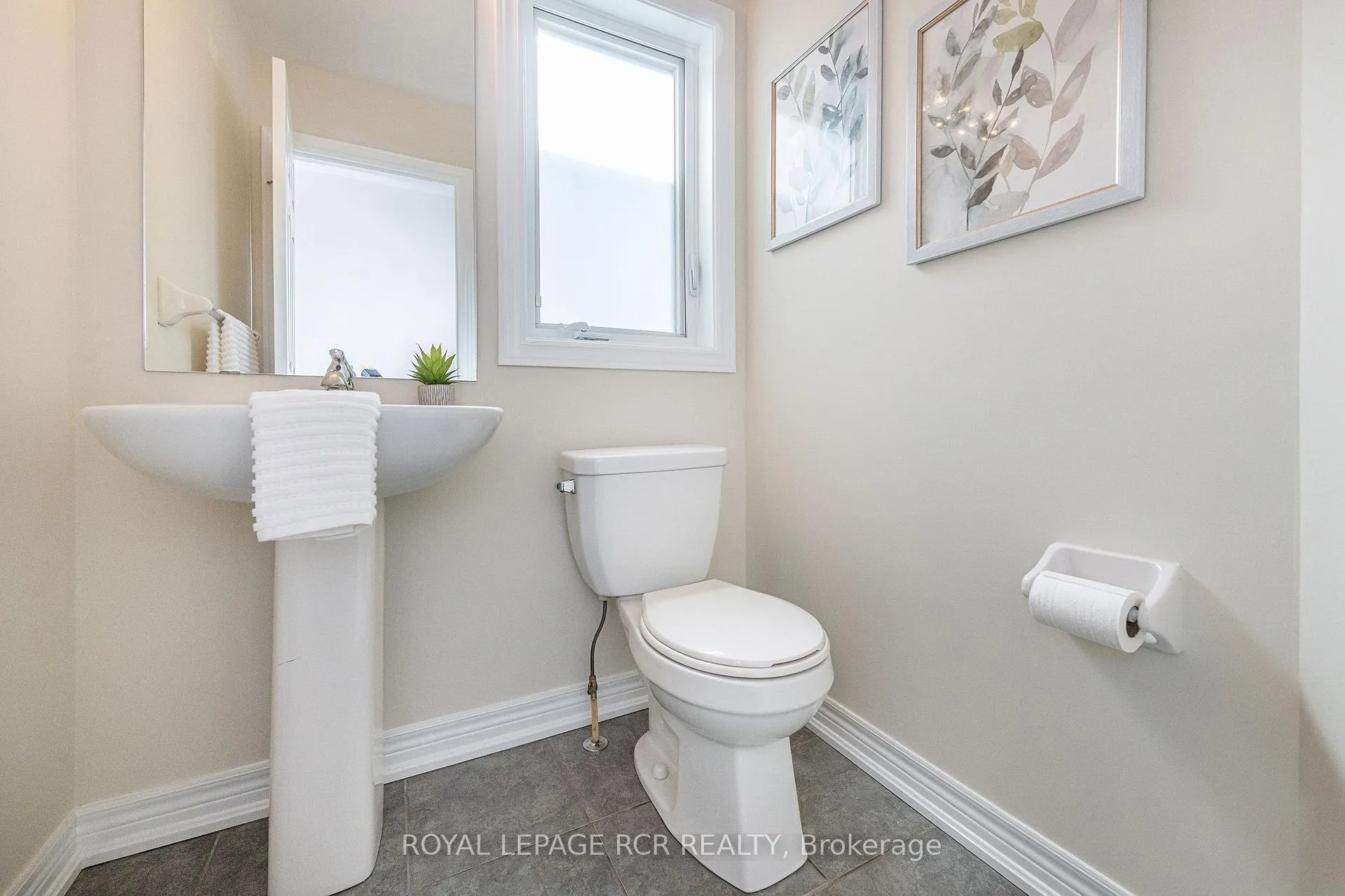 Photo 11 of 770 Cook Crescent, Shelburne — HOMEH