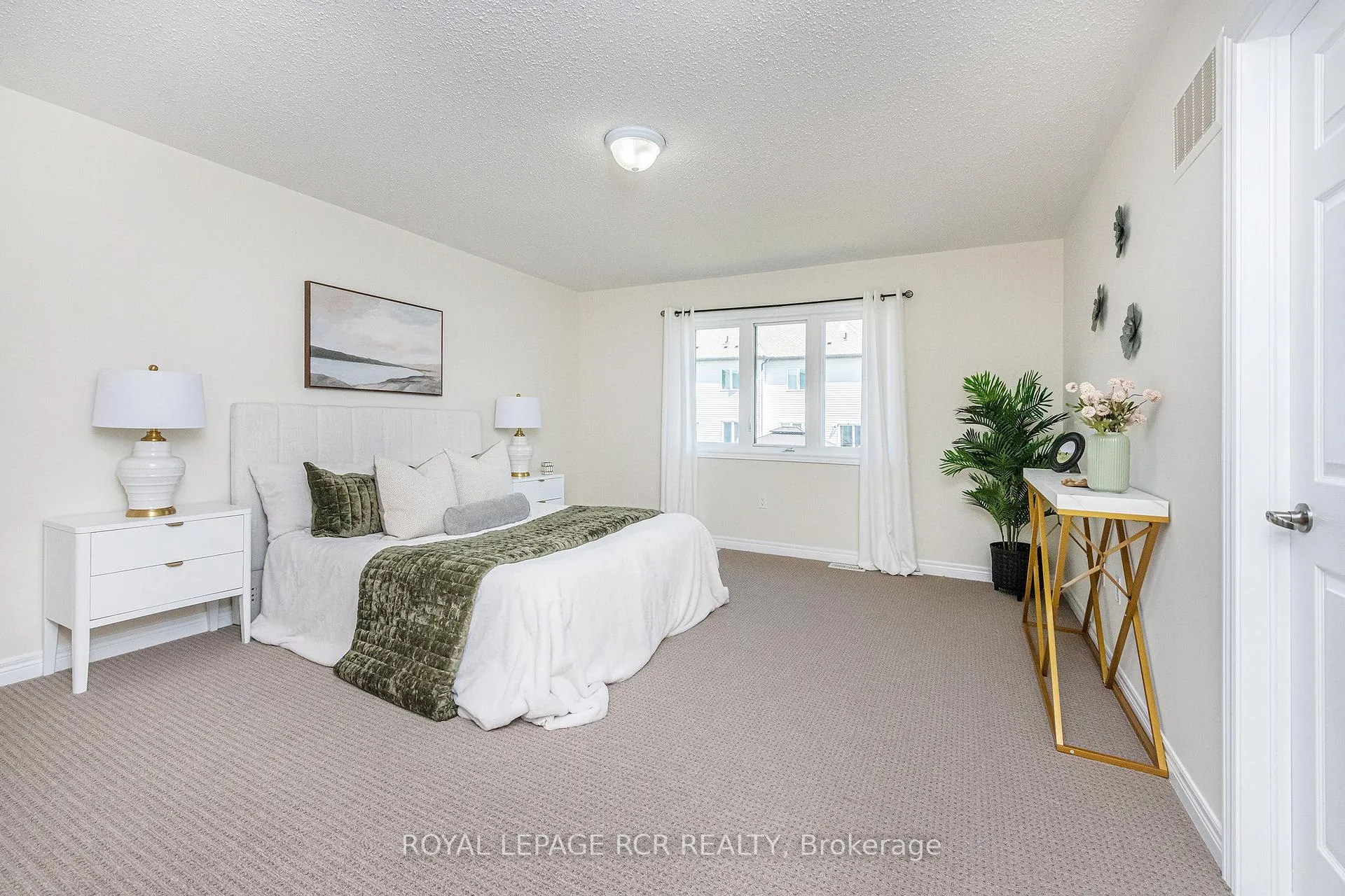 Photo 13 of 770 Cook Crescent, Shelburne — HOMEH