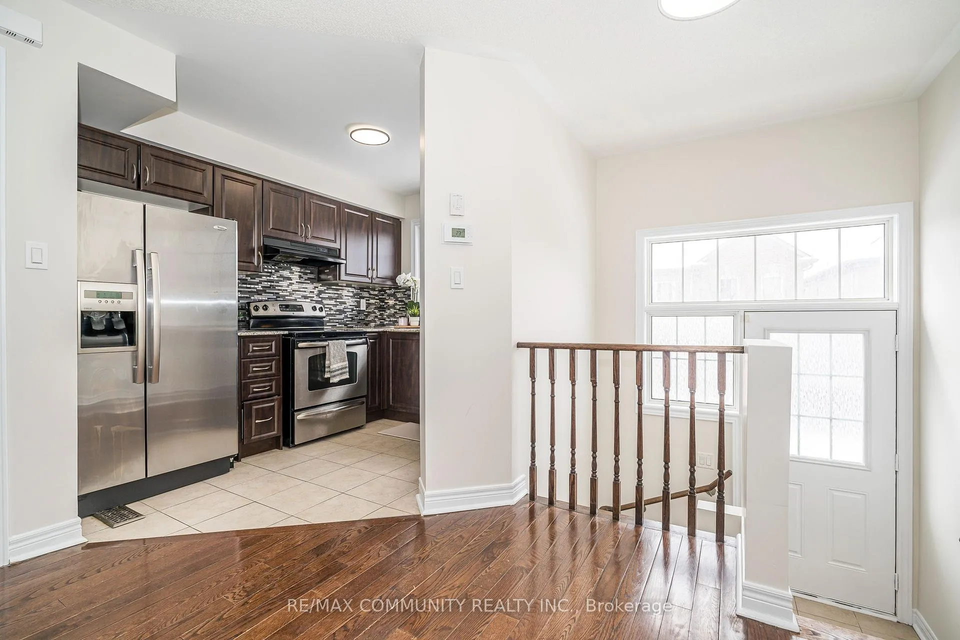 Photo 7 of 18 Cooperage Lane, Ajax, Central East — HOMEH
