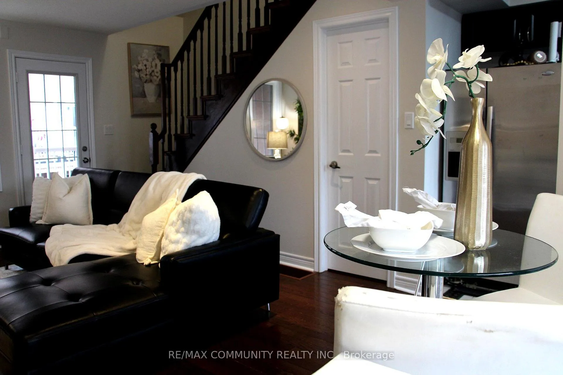 Photo 14 of 18 Cooperage Lane, Ajax, Central East — HOMEH