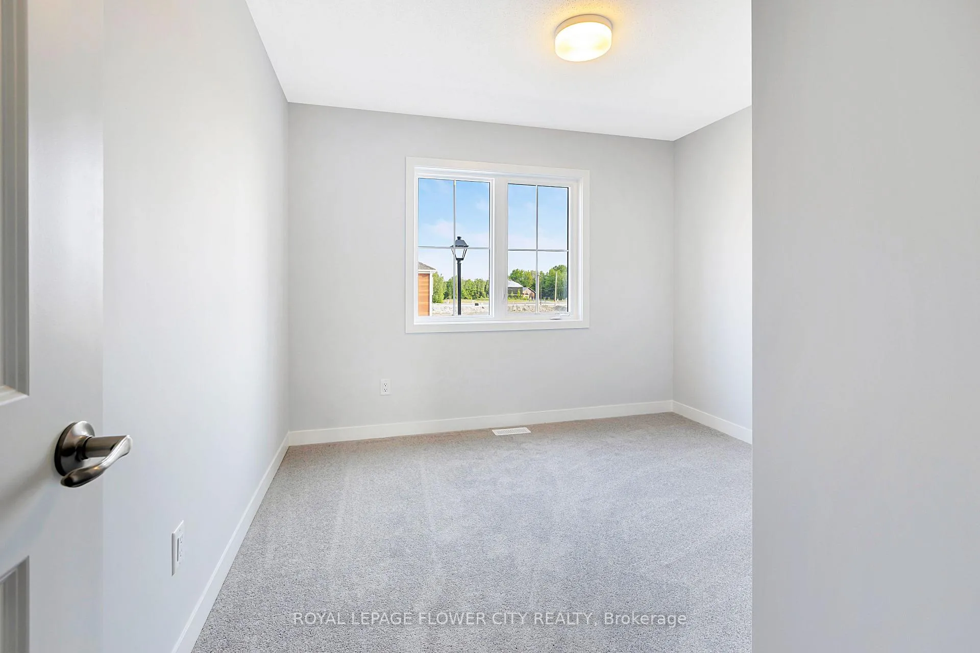 Photo 16 of 404 Patrick Street, North Grenville, North Grenville Twp (Kemptville South) — HOMEH