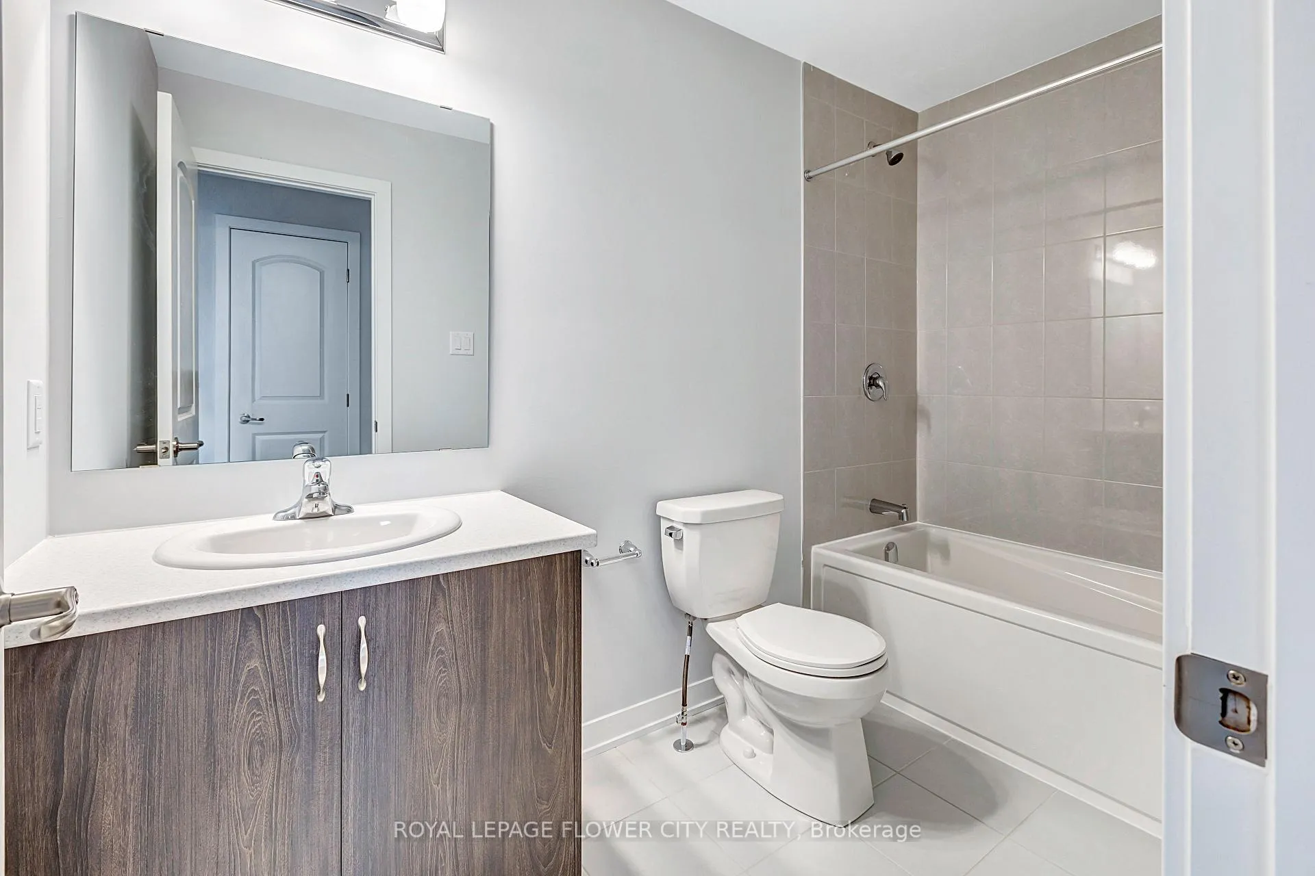 Photo 20 of 404 Patrick Street, North Grenville, North Grenville Twp (Kemptville South) — HOMEH