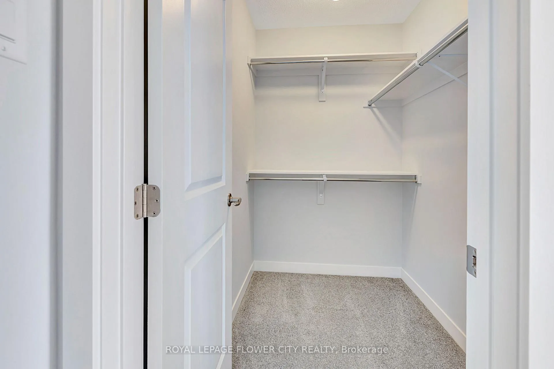 Photo 21 of 404 Patrick Street, North Grenville, North Grenville Twp (Kemptville South) — HOMEH