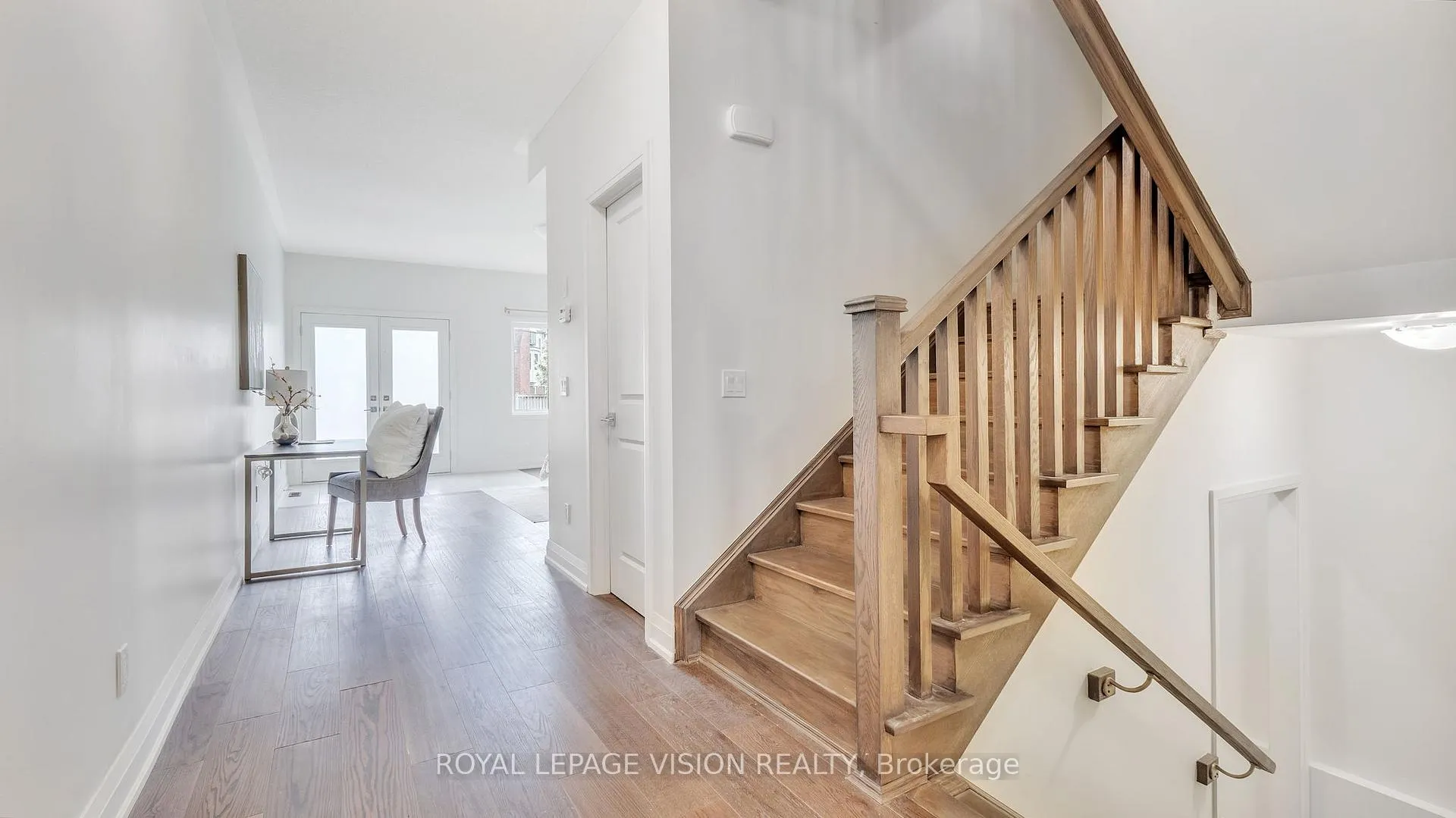 Photo 10 of 23 Gerry Henry Lane, Clarington, Courtice — HOMEH